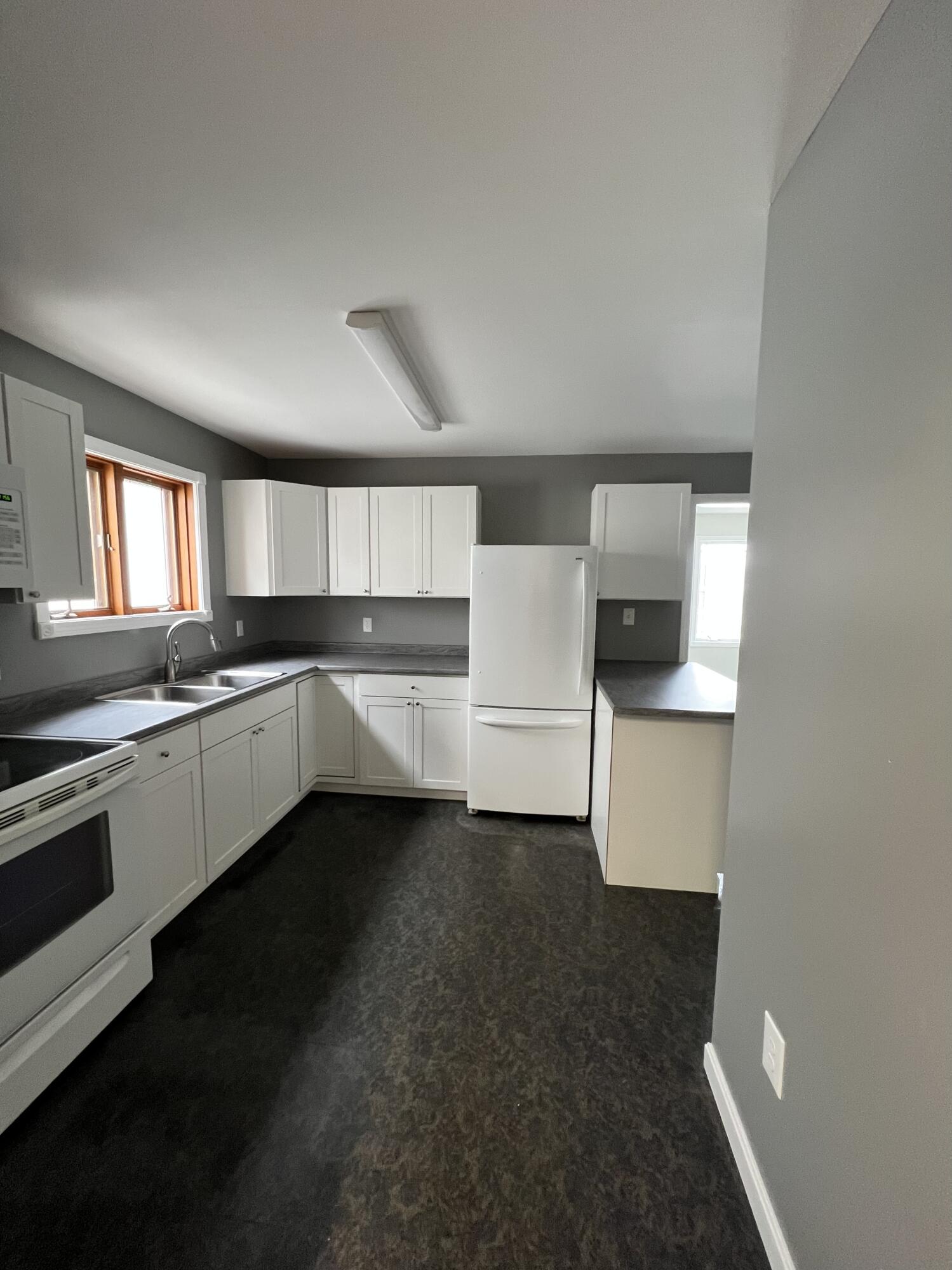334 Main Street Property Photo 5