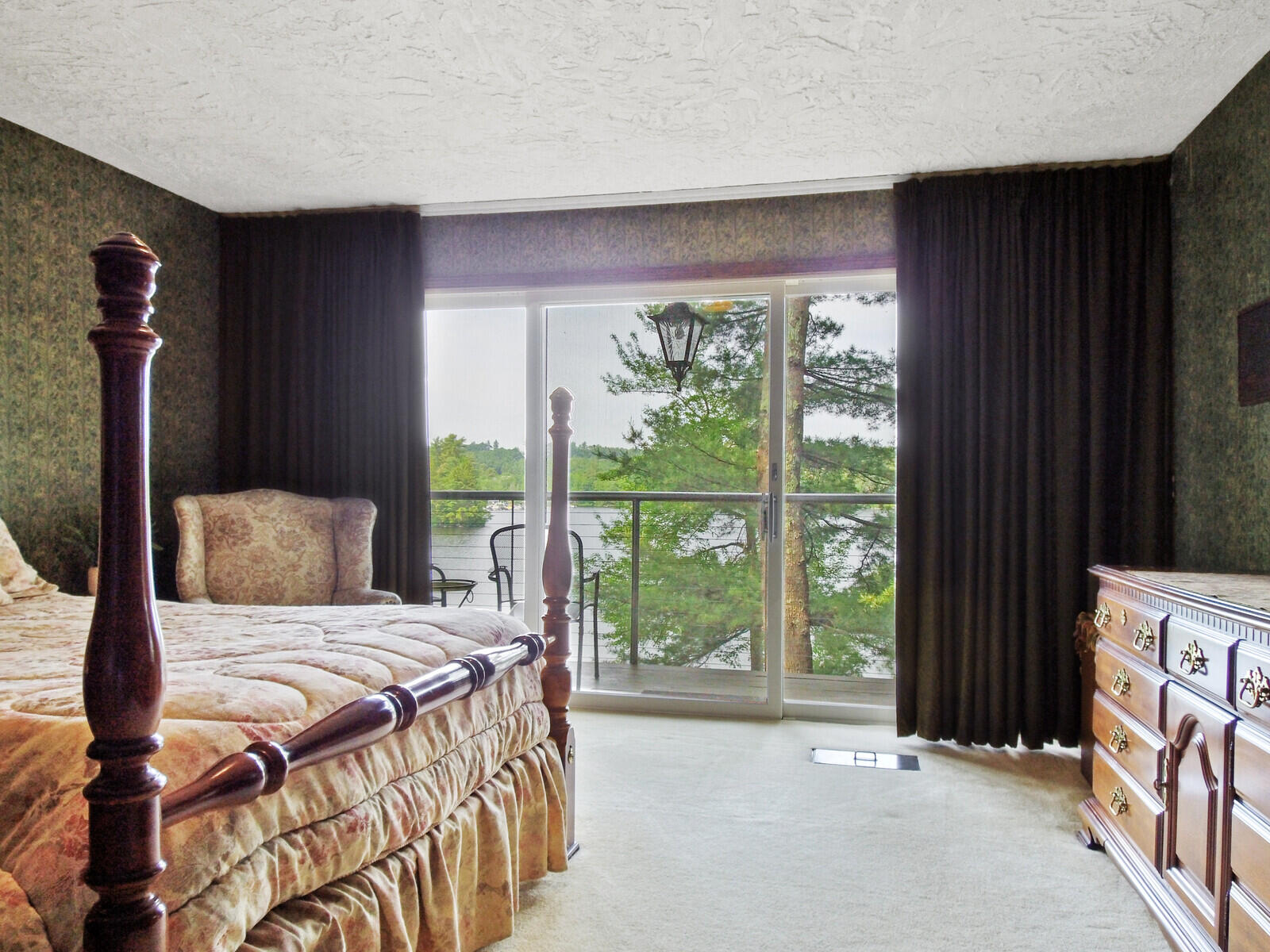 60 Abena Shore Property Photo 55