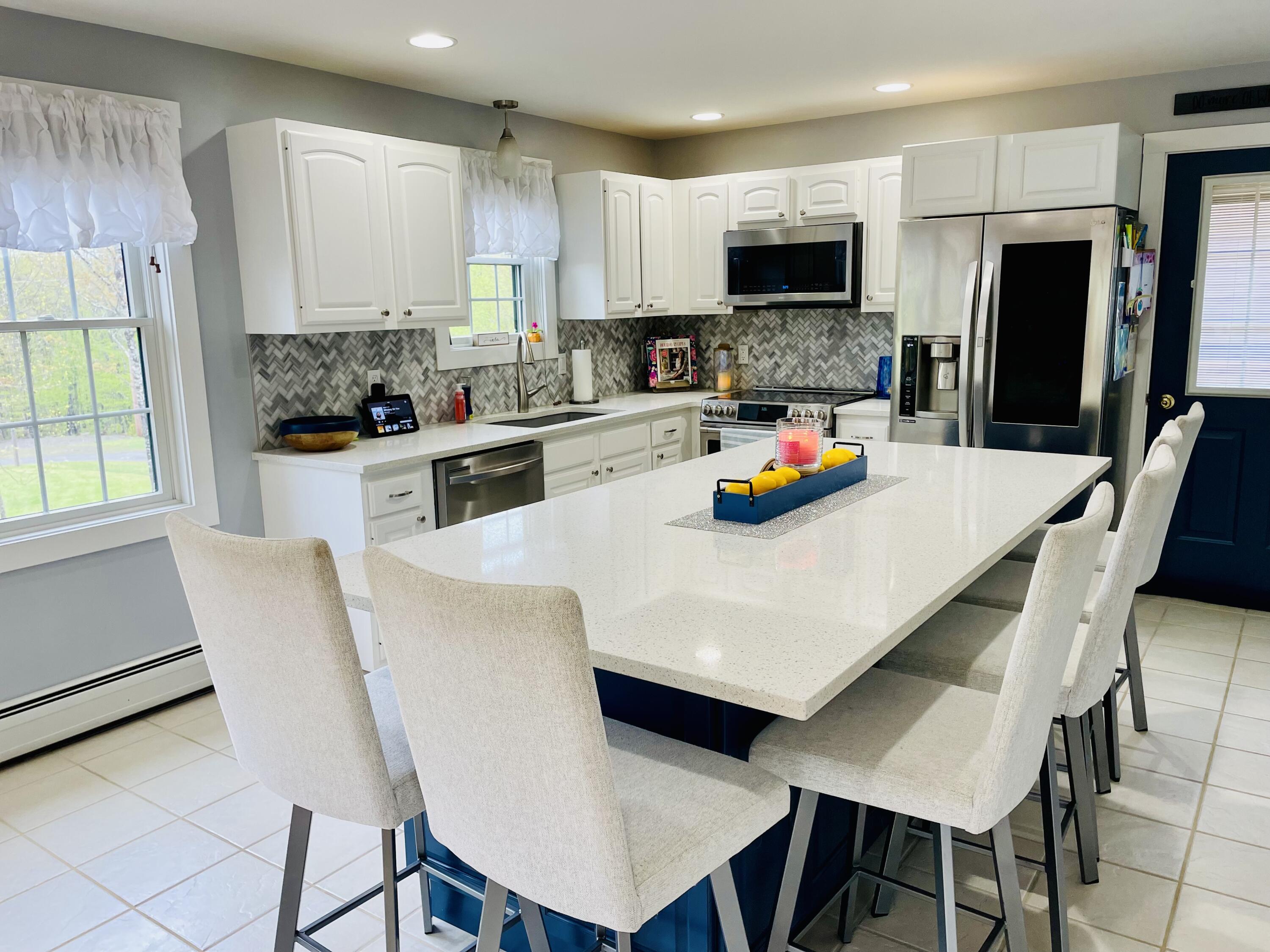 17 Rainbow Way Property Photo 5