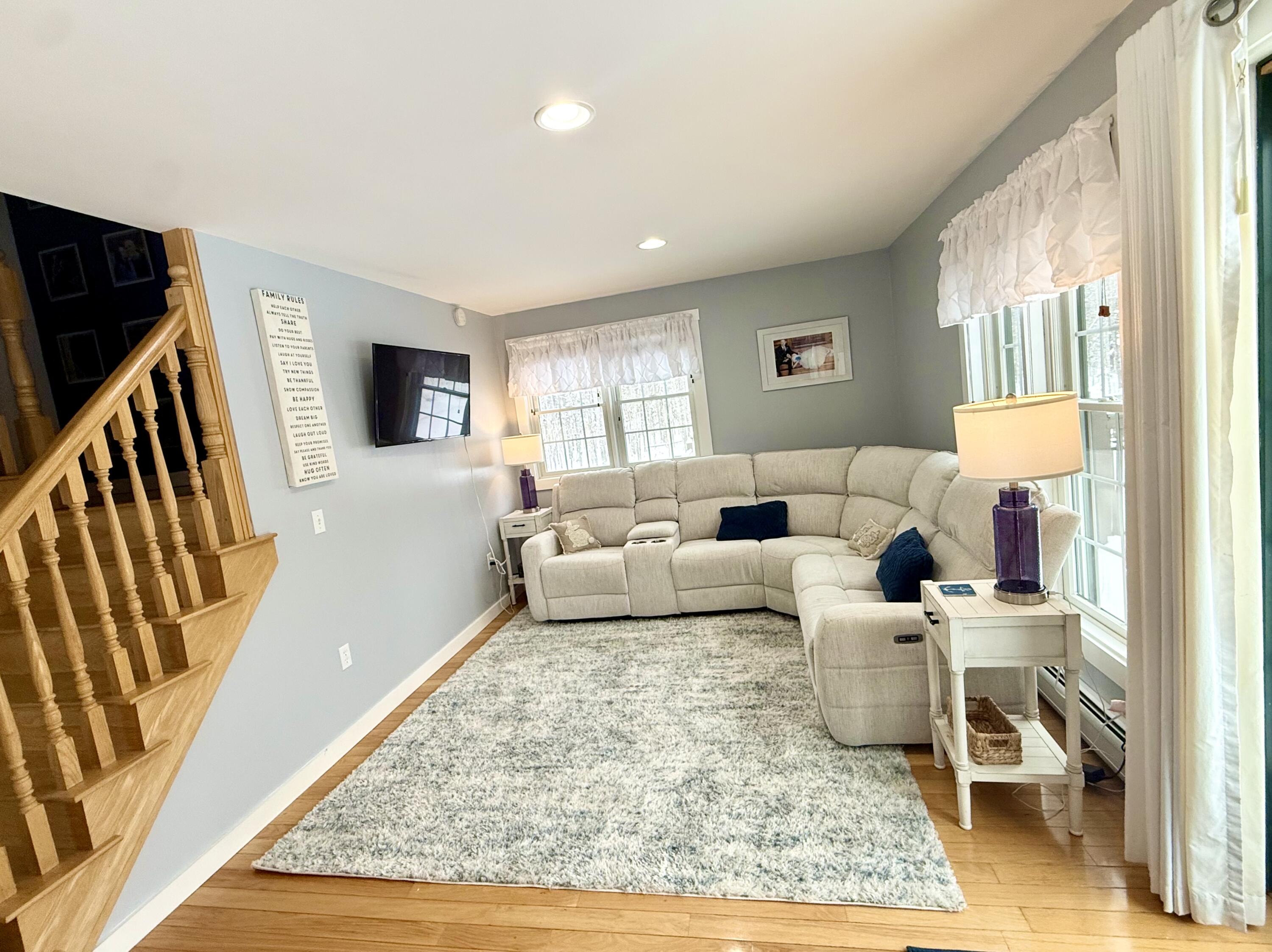 17 Rainbow Way Property Photo 7