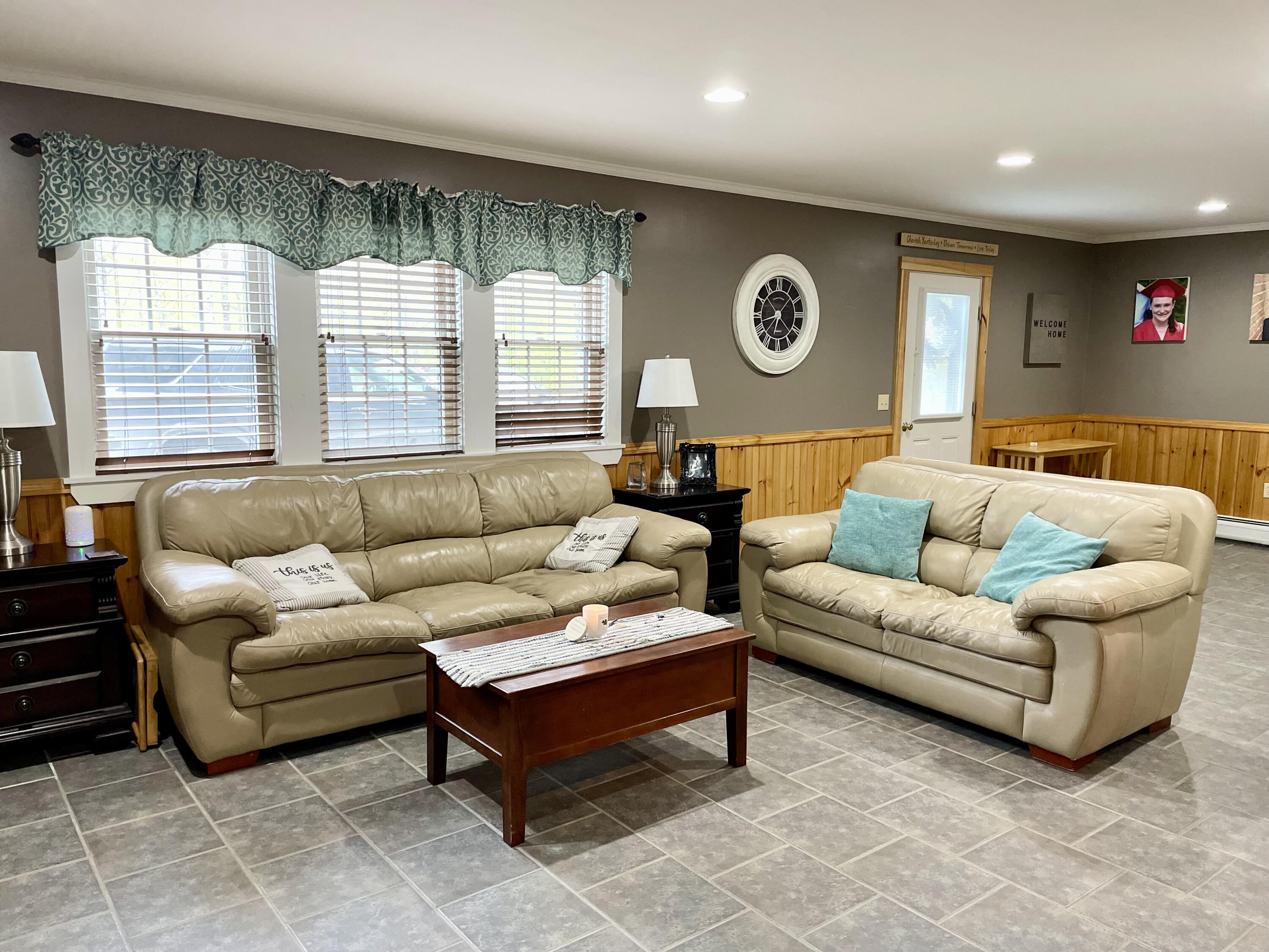 17 Rainbow Way Property Photo 27