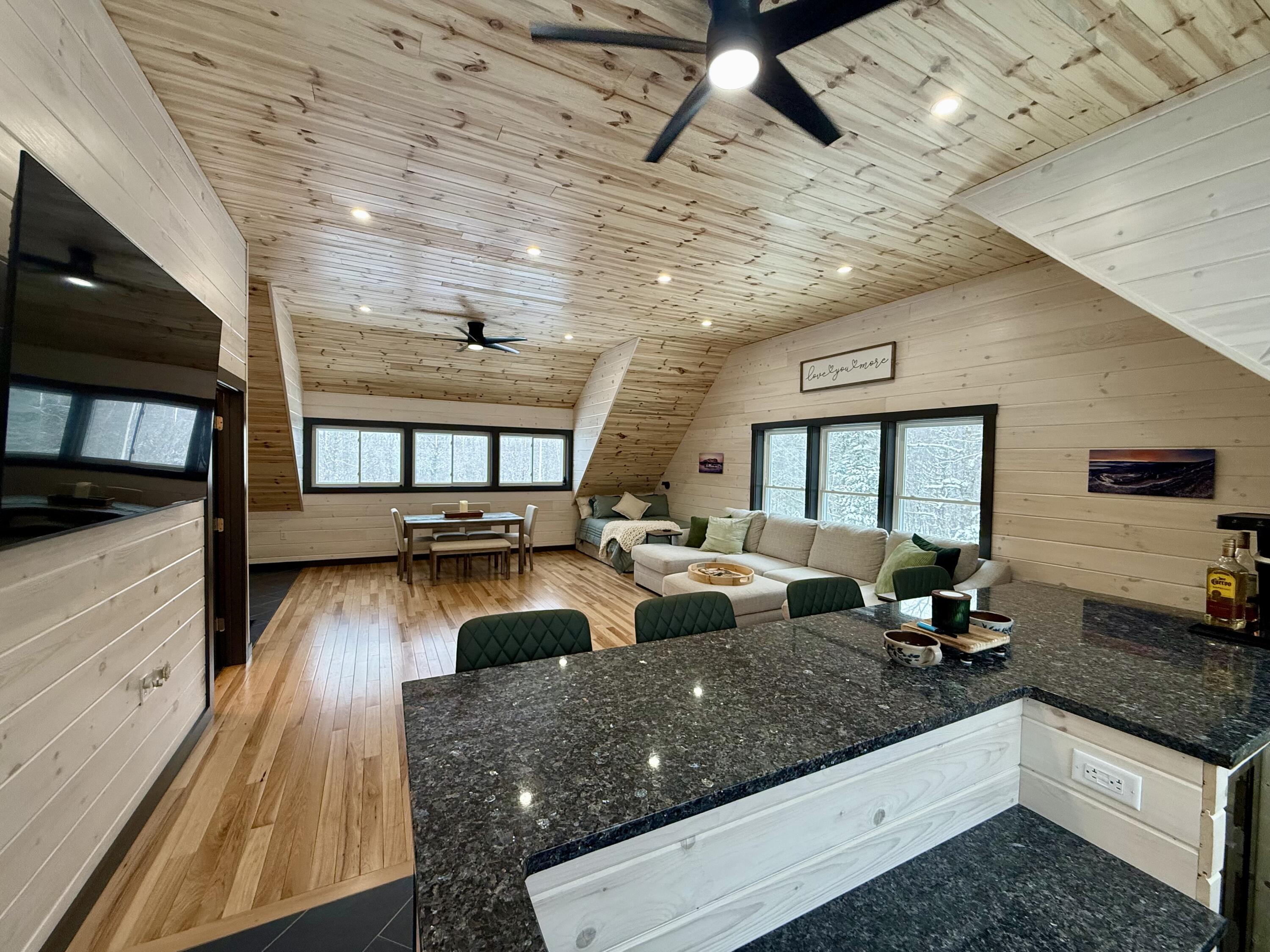 17 Rainbow Way Property Photo 44