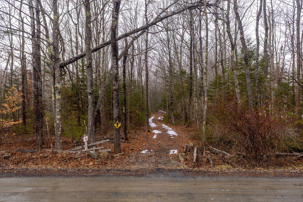 M3l11c Location Road Property Photo 1
