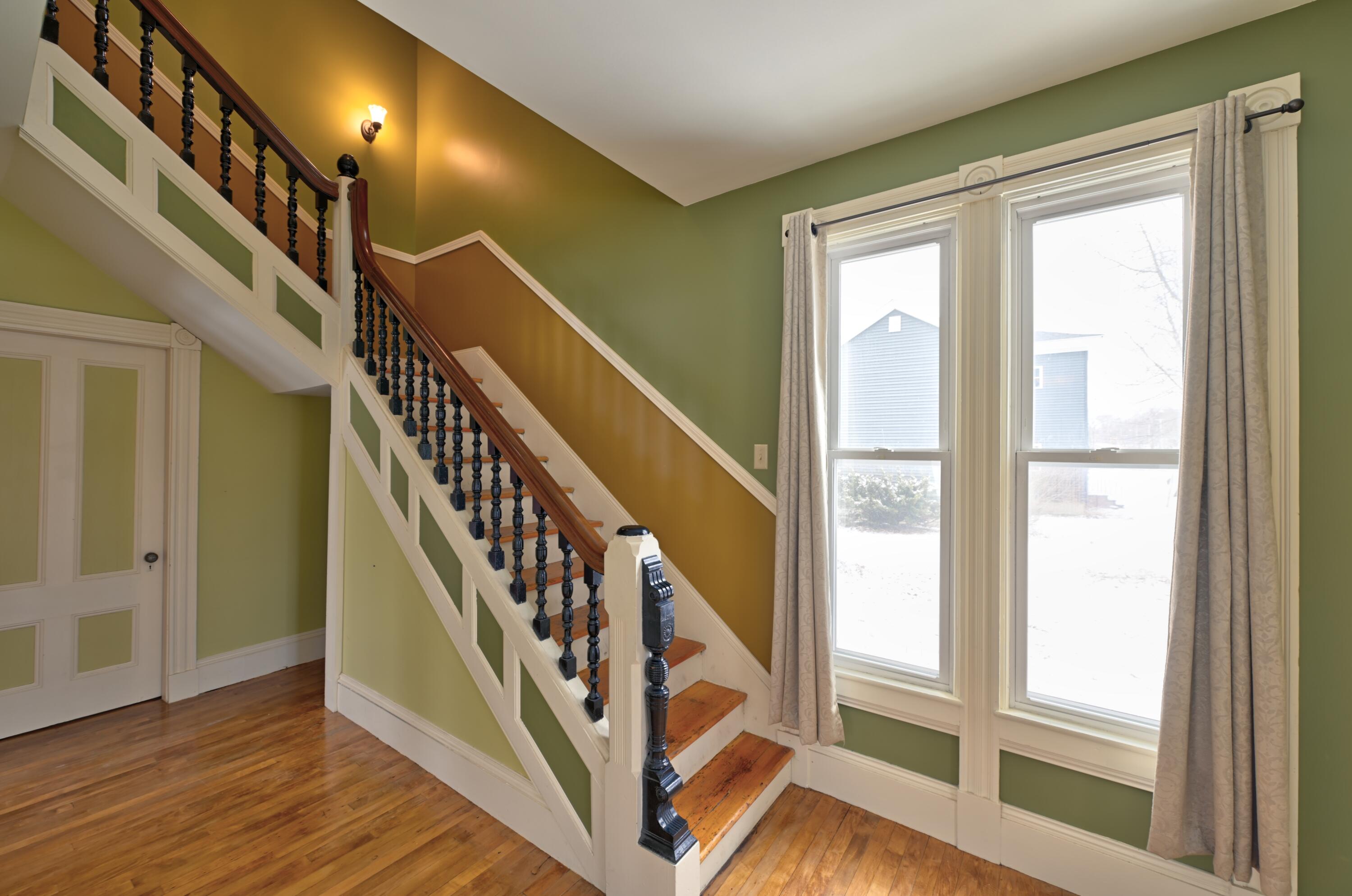 34 Pleasant Street Property Photo 12