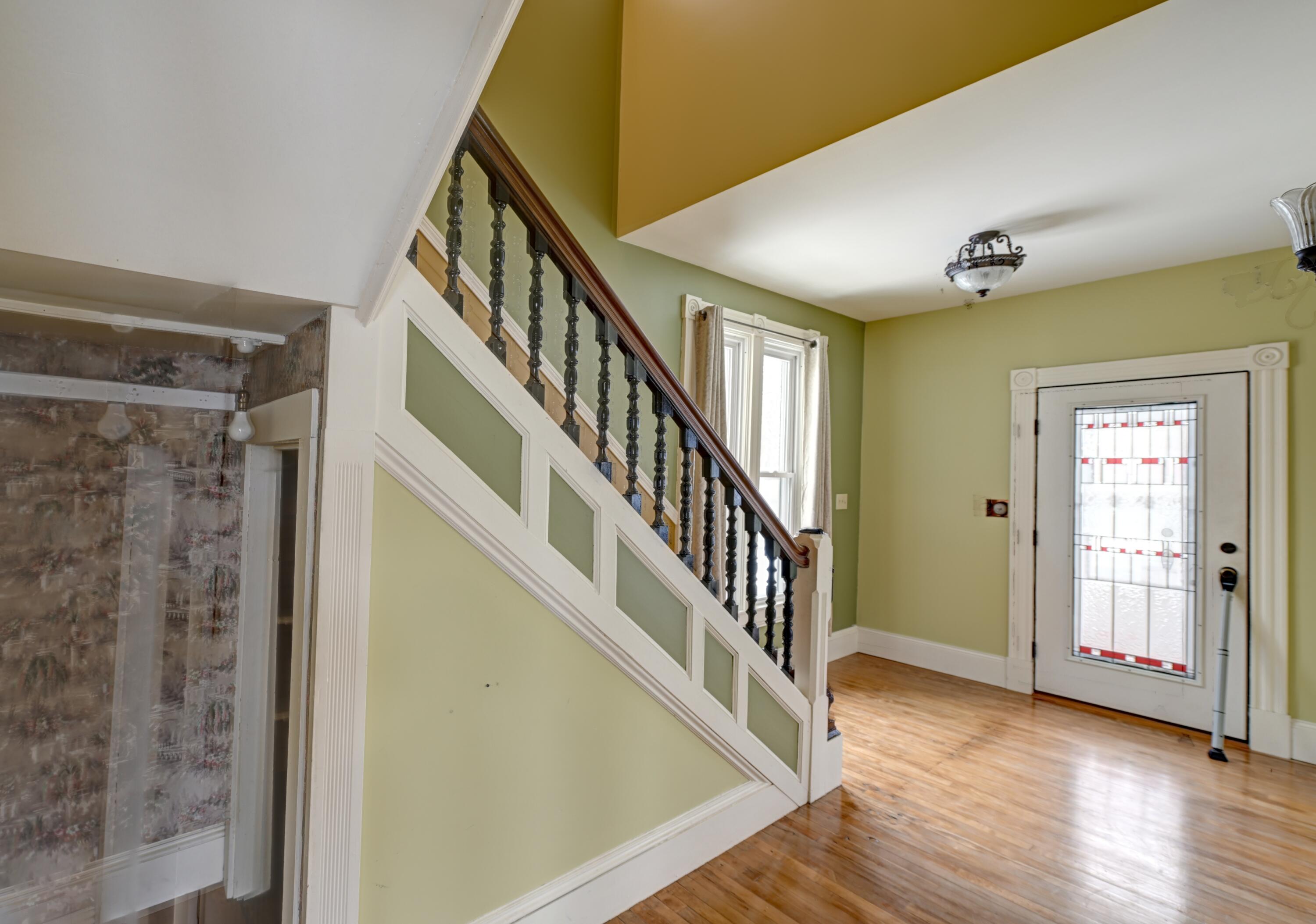 34 Pleasant Street Property Photo 13