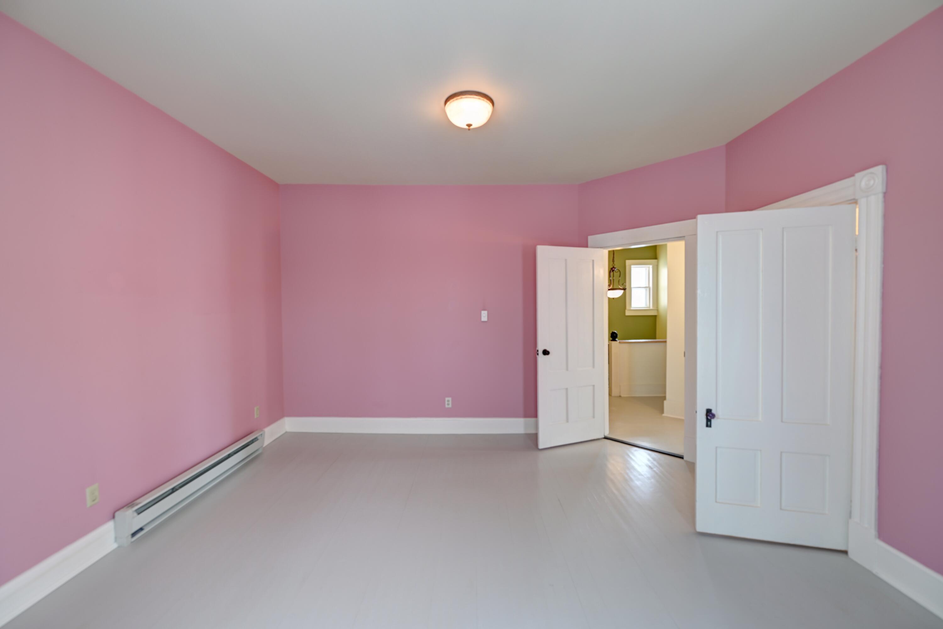 34 Pleasant Street Property Photo 23