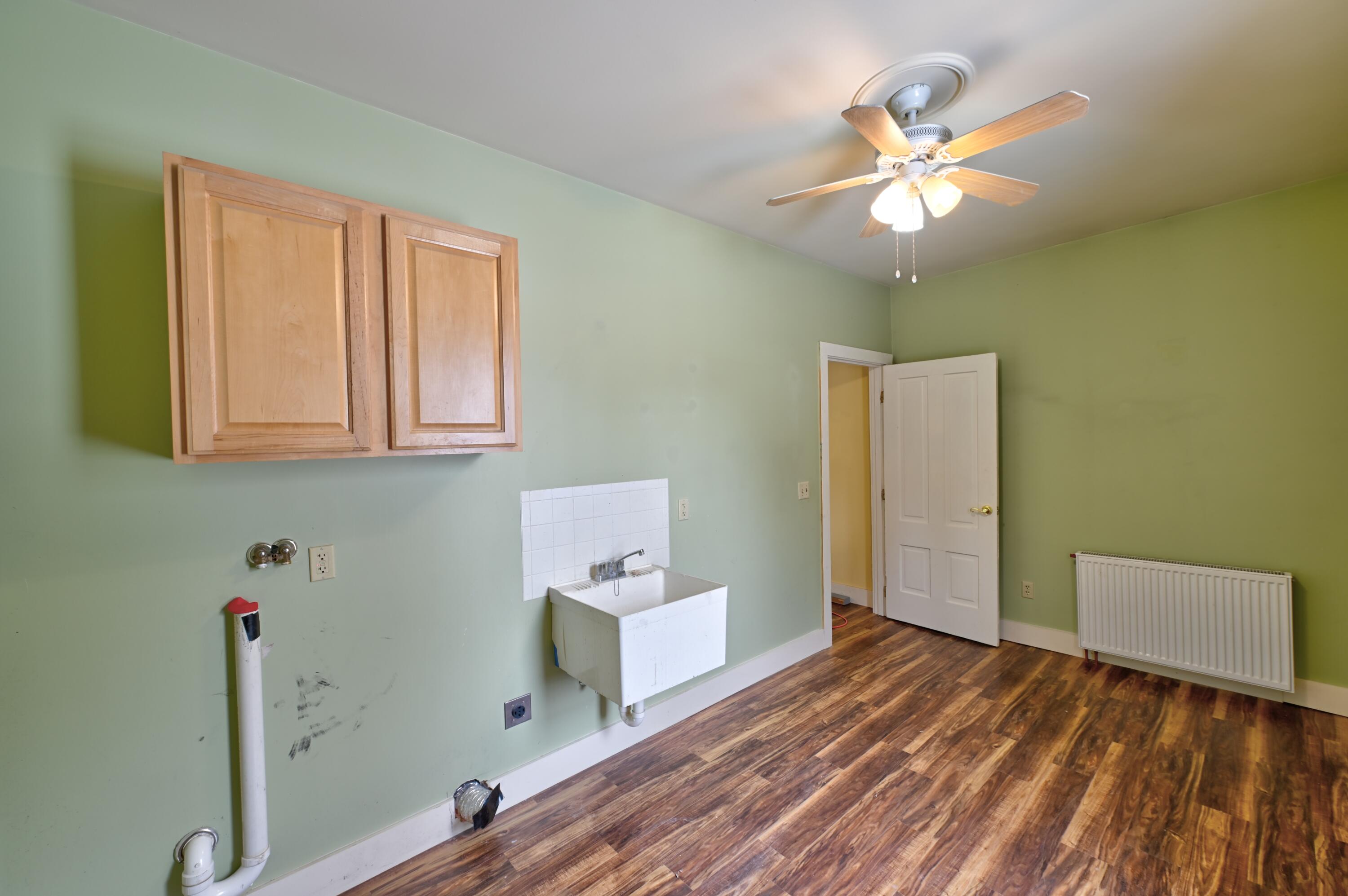 34 Pleasant Street Property Photo 33