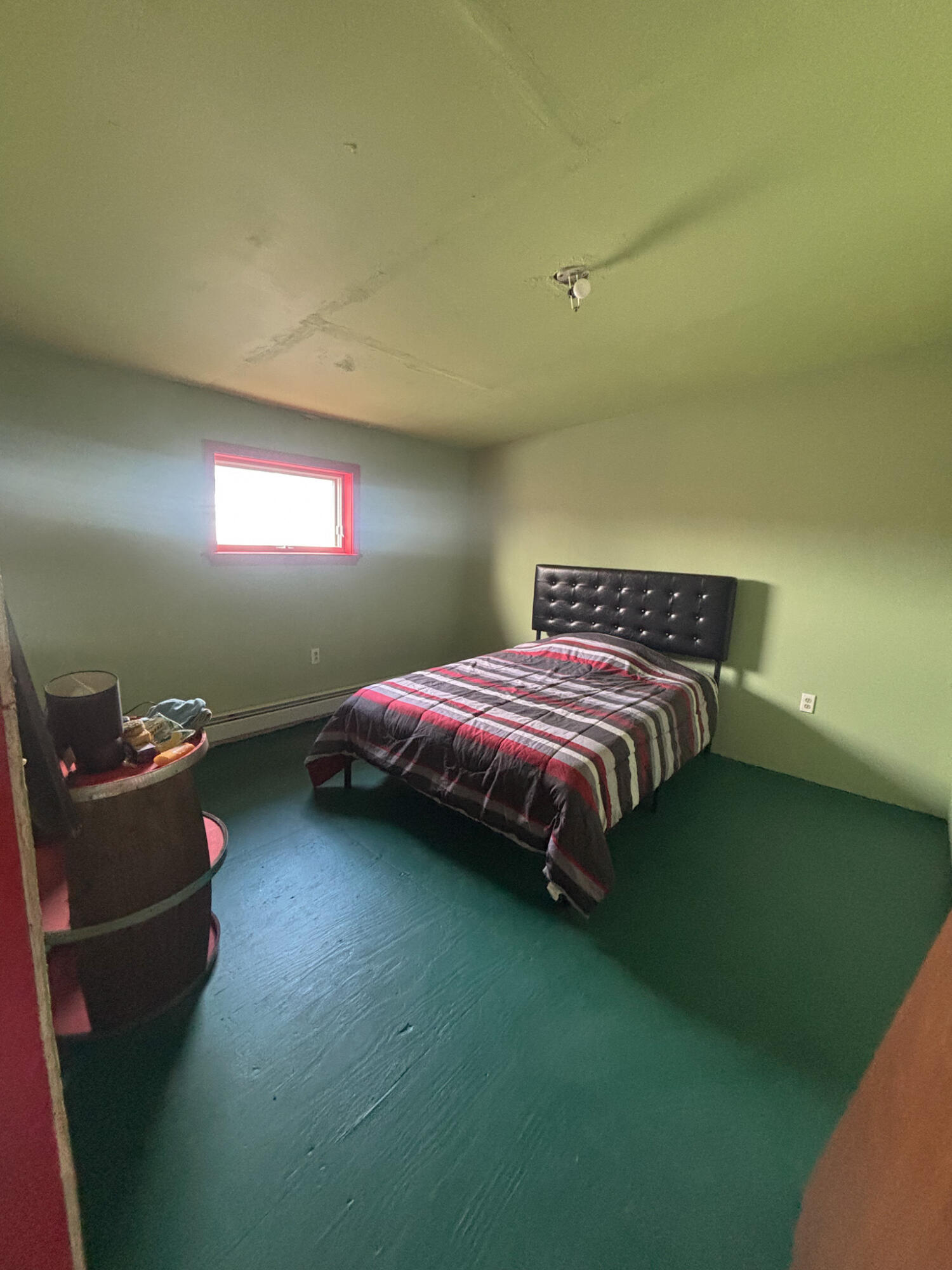 68 Railroad Avenue Property Photo 11