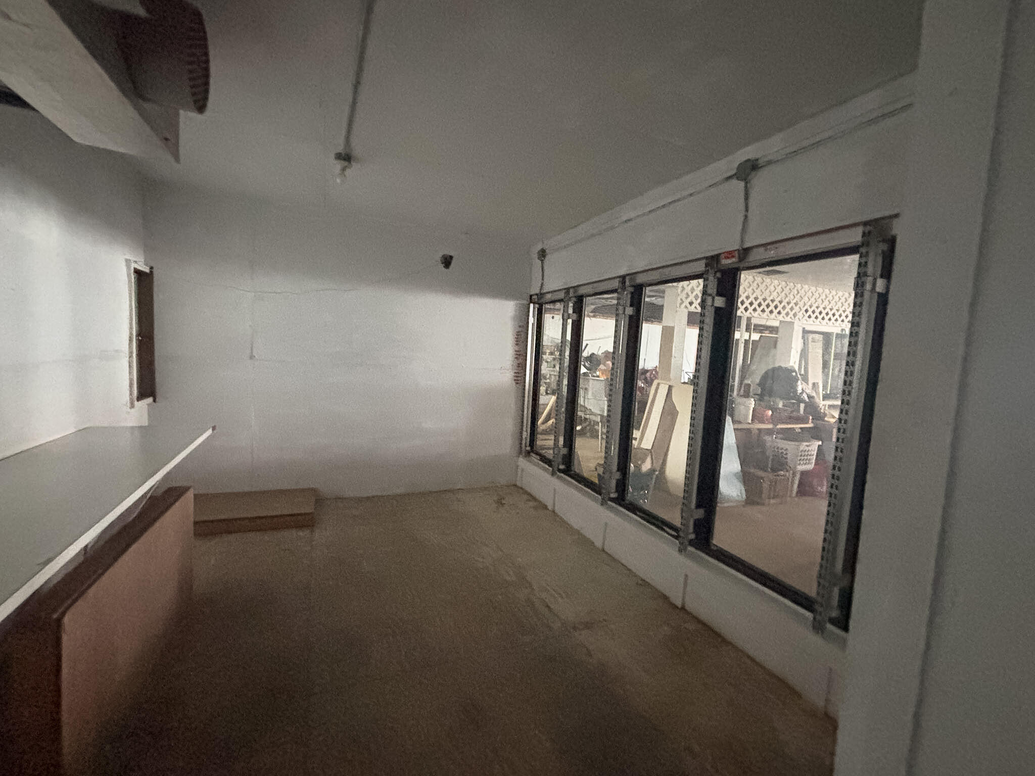 68 Railroad Avenue Property Photo 14