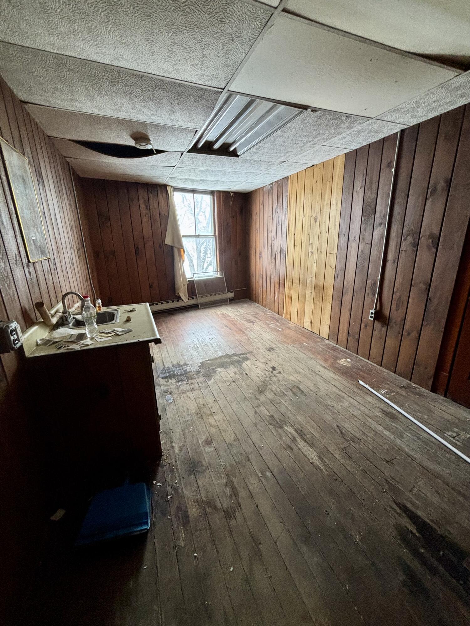 45 Water Street Property Photo 32