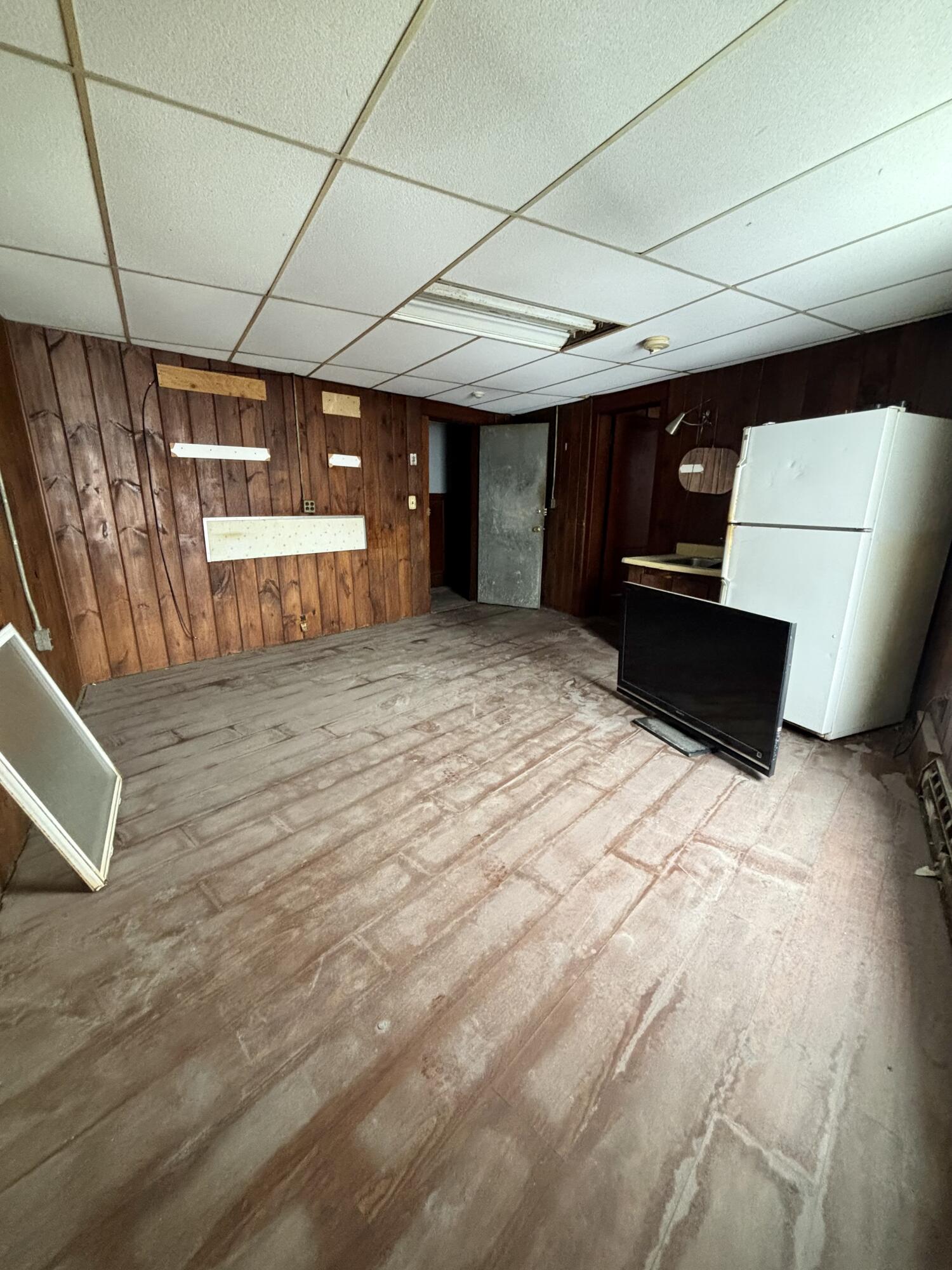 45 Water Street Property Photo 35