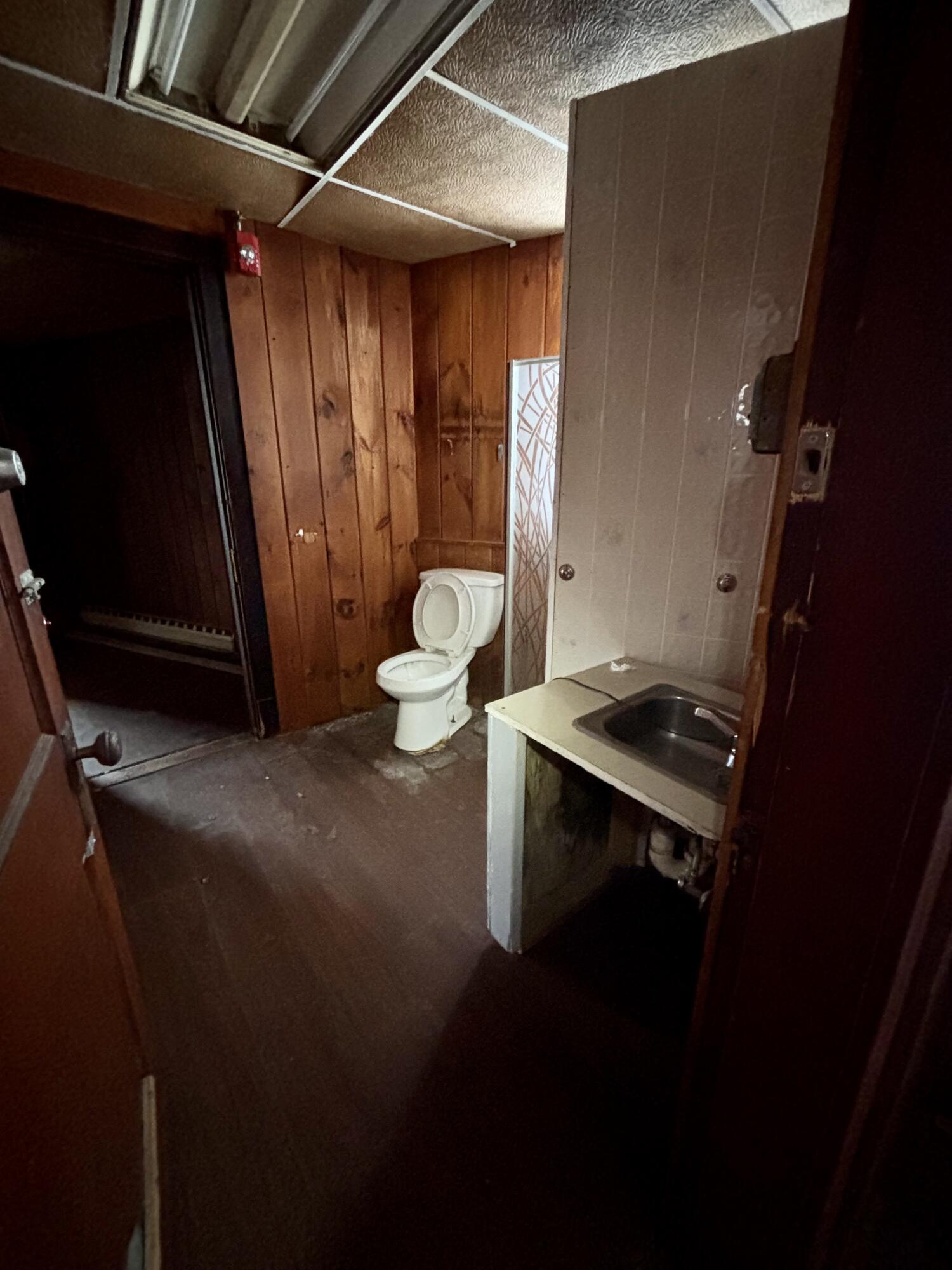 45 Water Street Property Photo 38