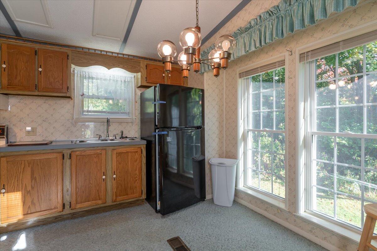 46 Cedar Drive Property Photo 6