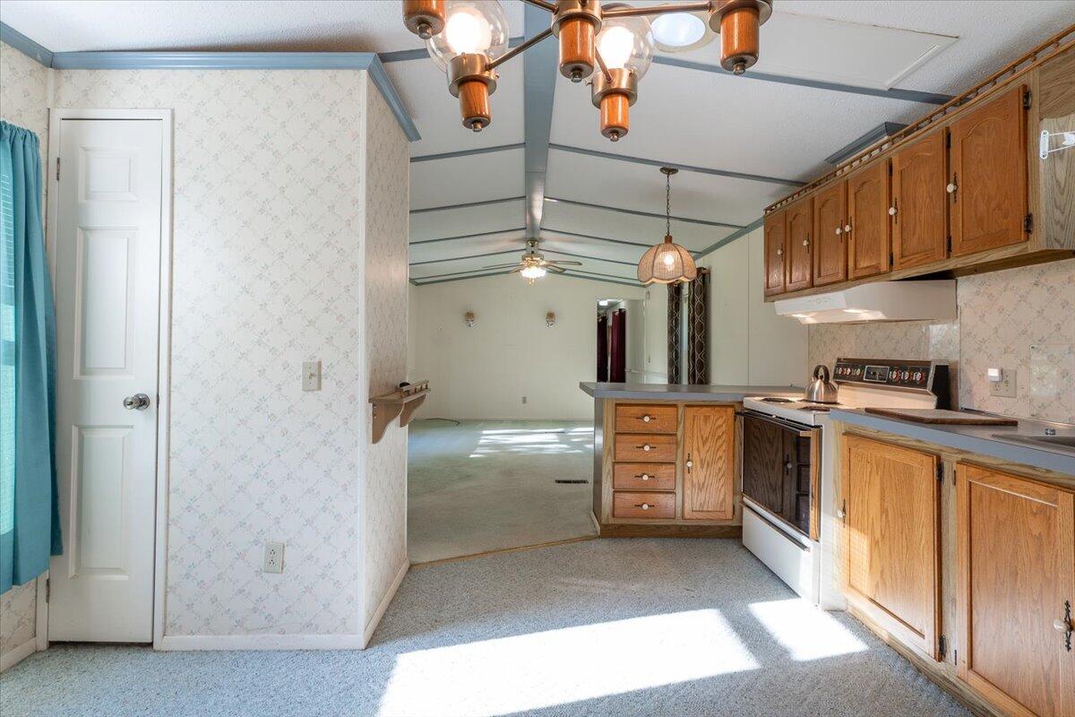 46 Cedar Drive Property Photo 9