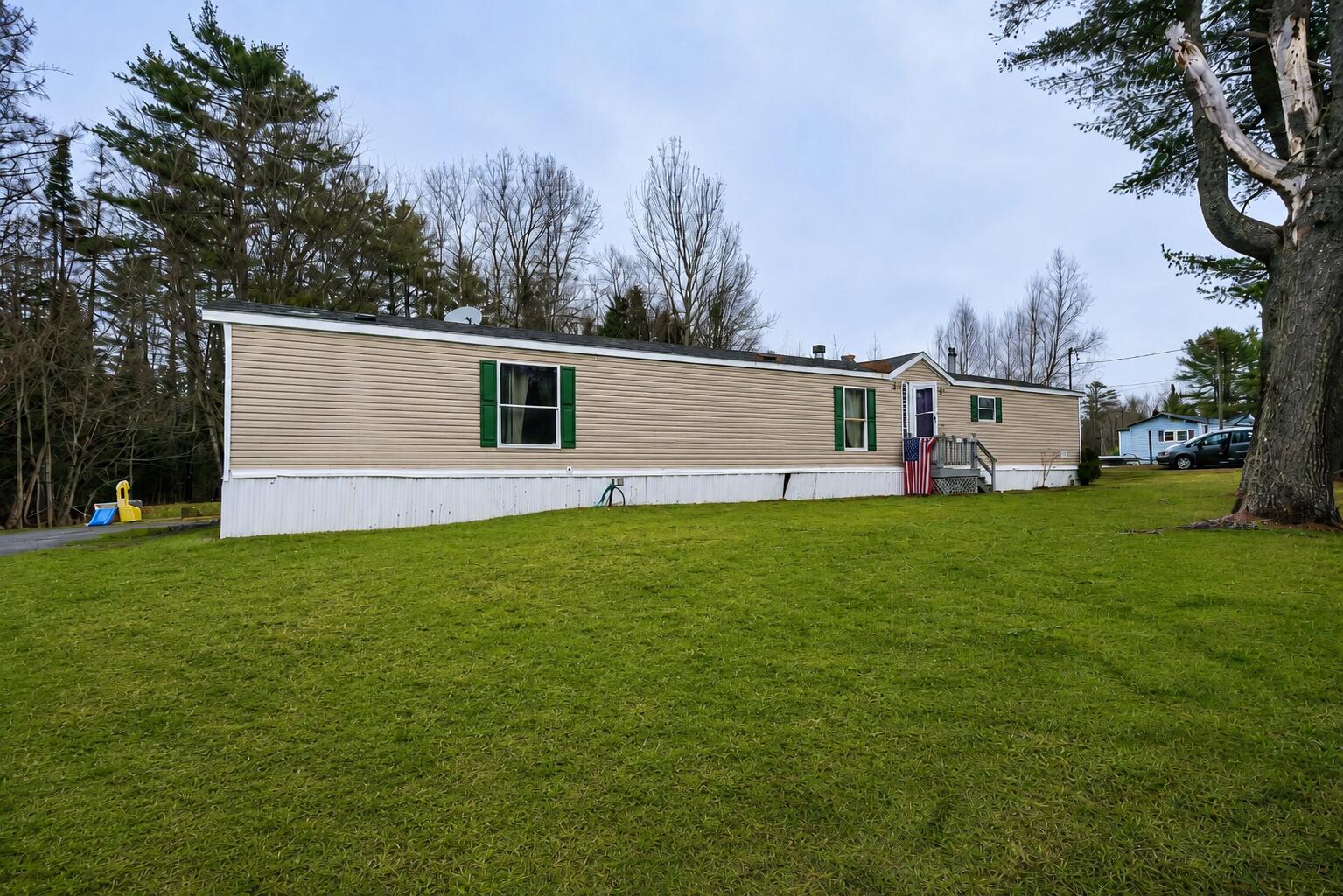 19 Marston Meadow Road Property Photo 3