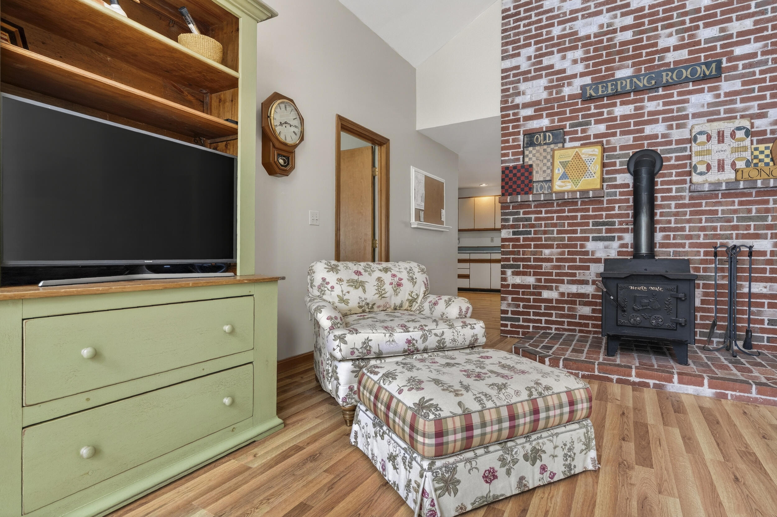 45 E Shore Drive Property Photo 13
