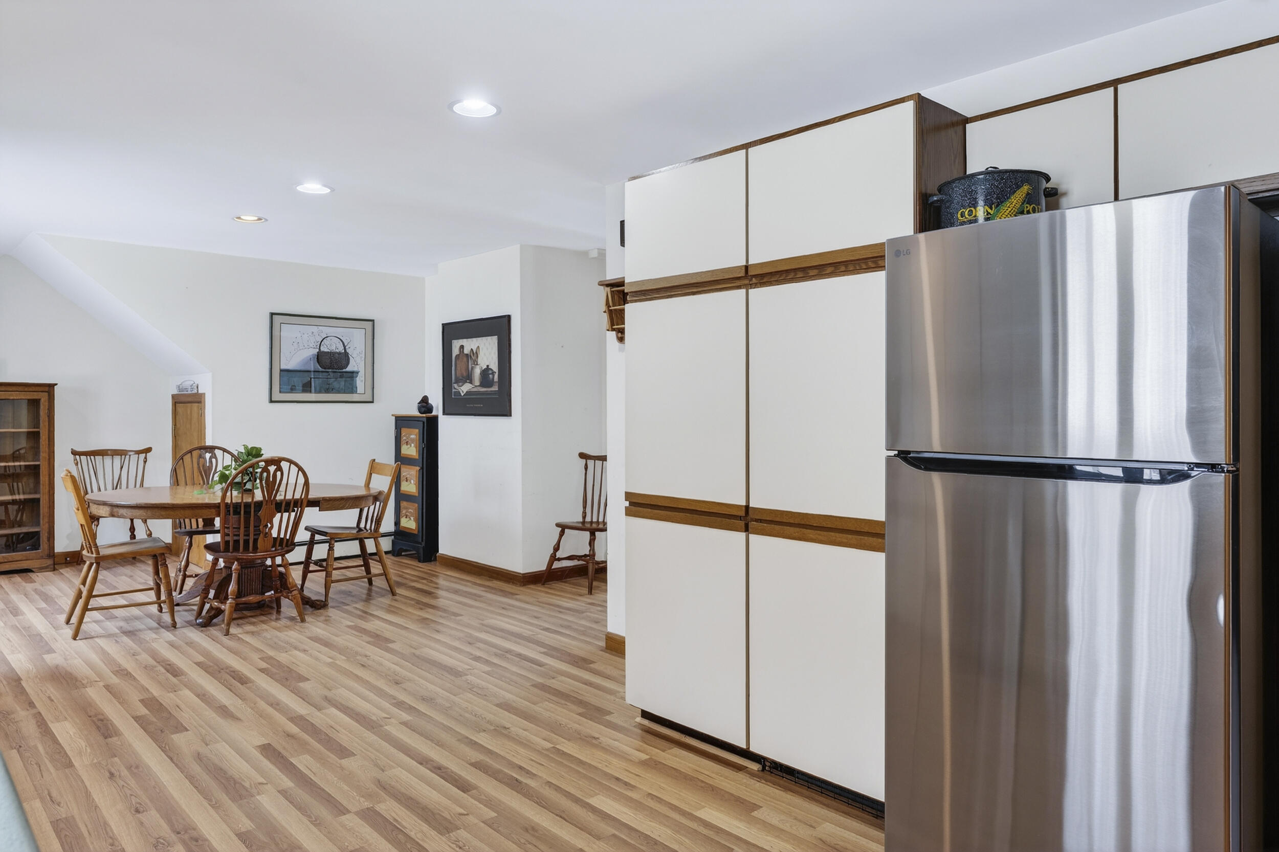 45 E Shore Drive Property Photo 17