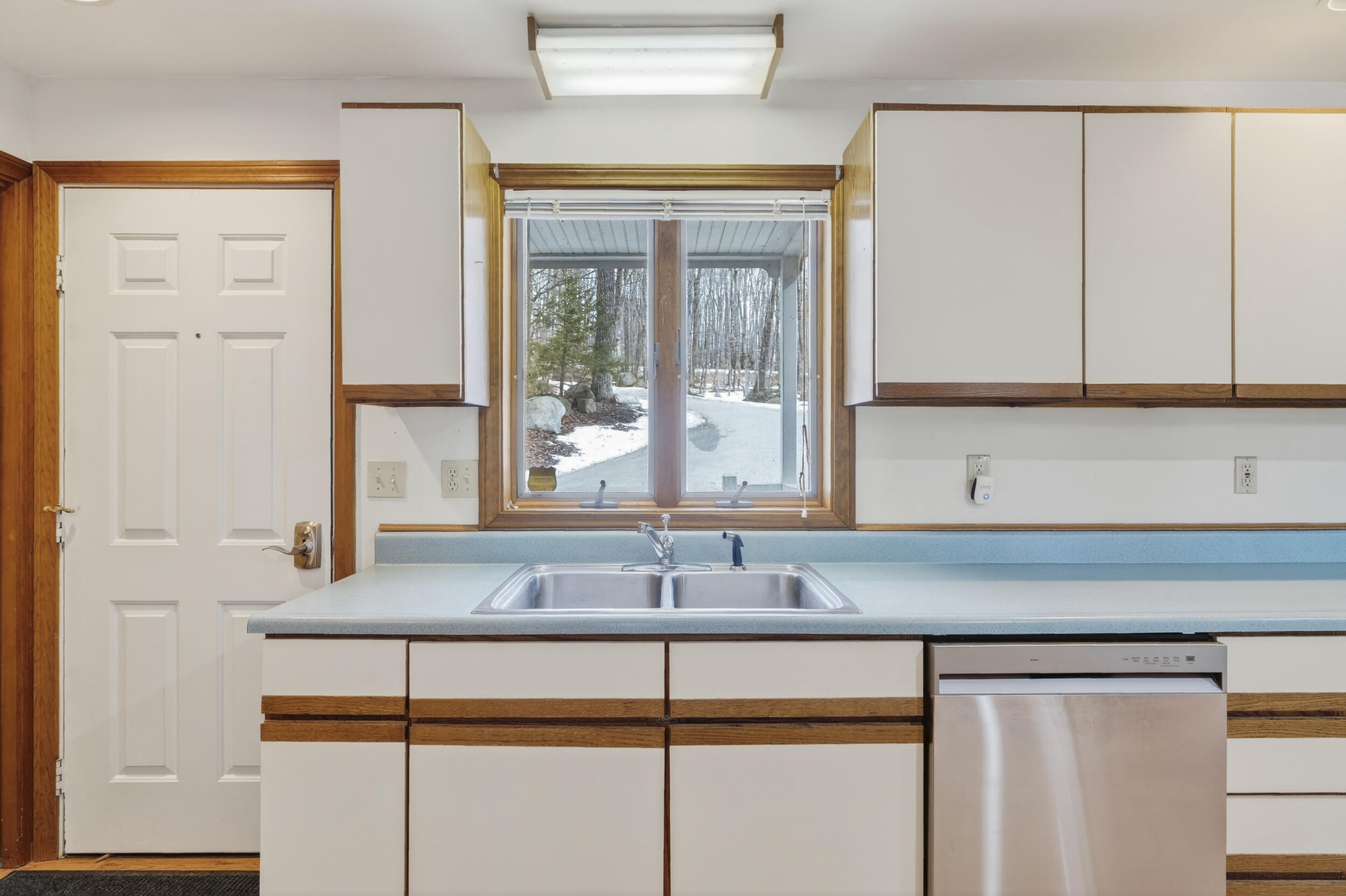 45 E Shore Drive Property Photo 19