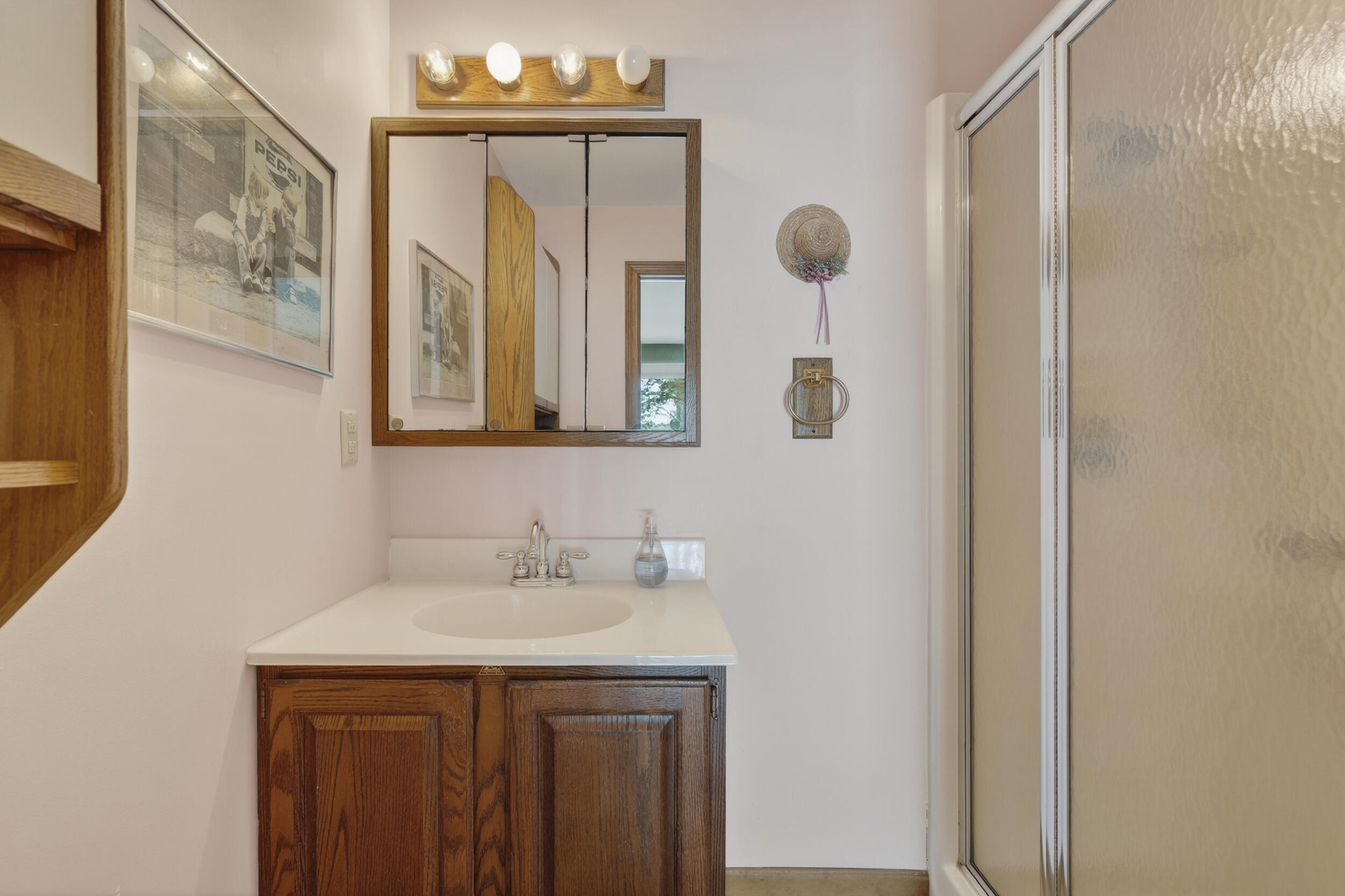 45 E Shore Drive Property Photo 25