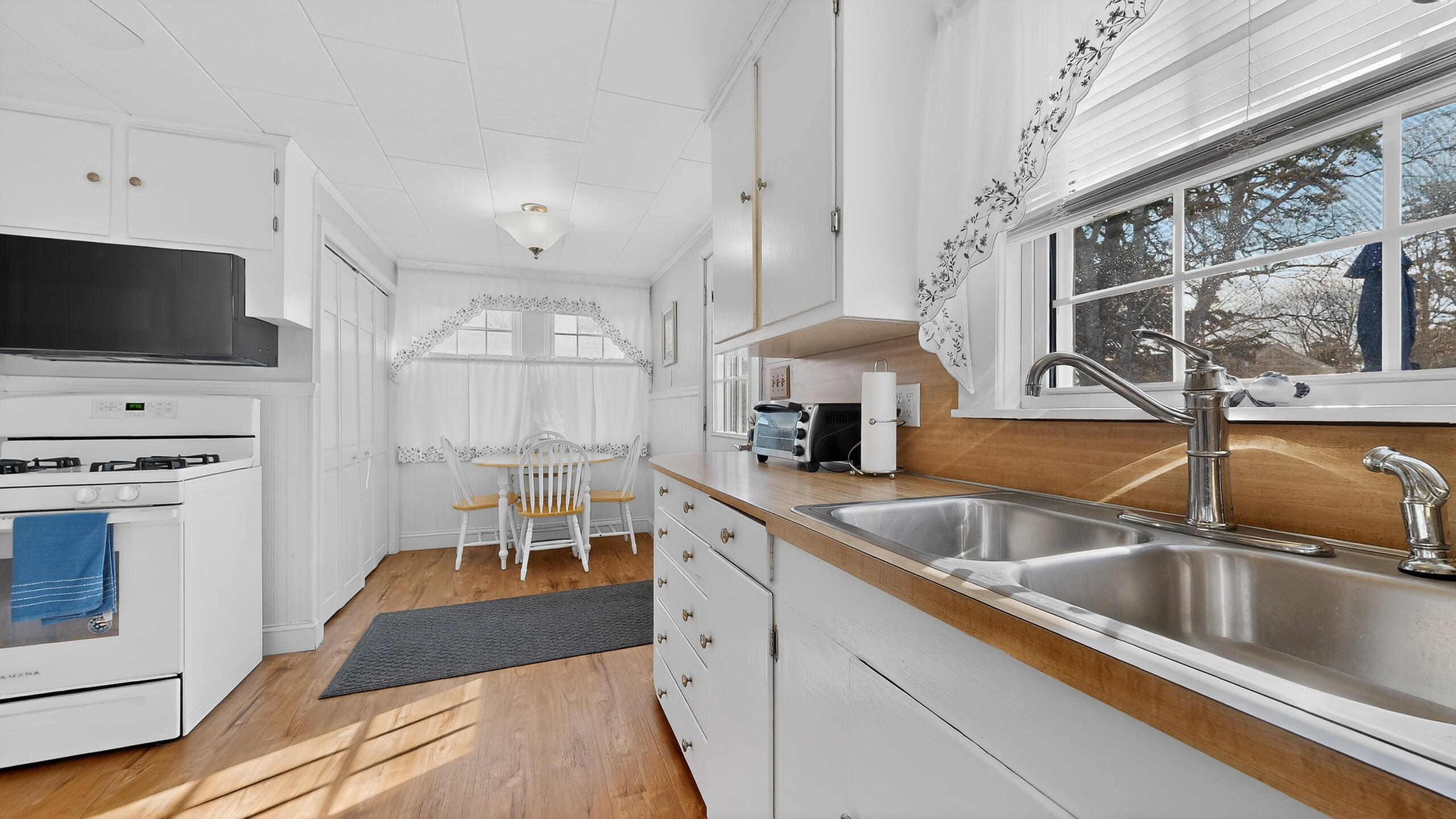 6-8 Avenue Three 6-8 Property Photo 4