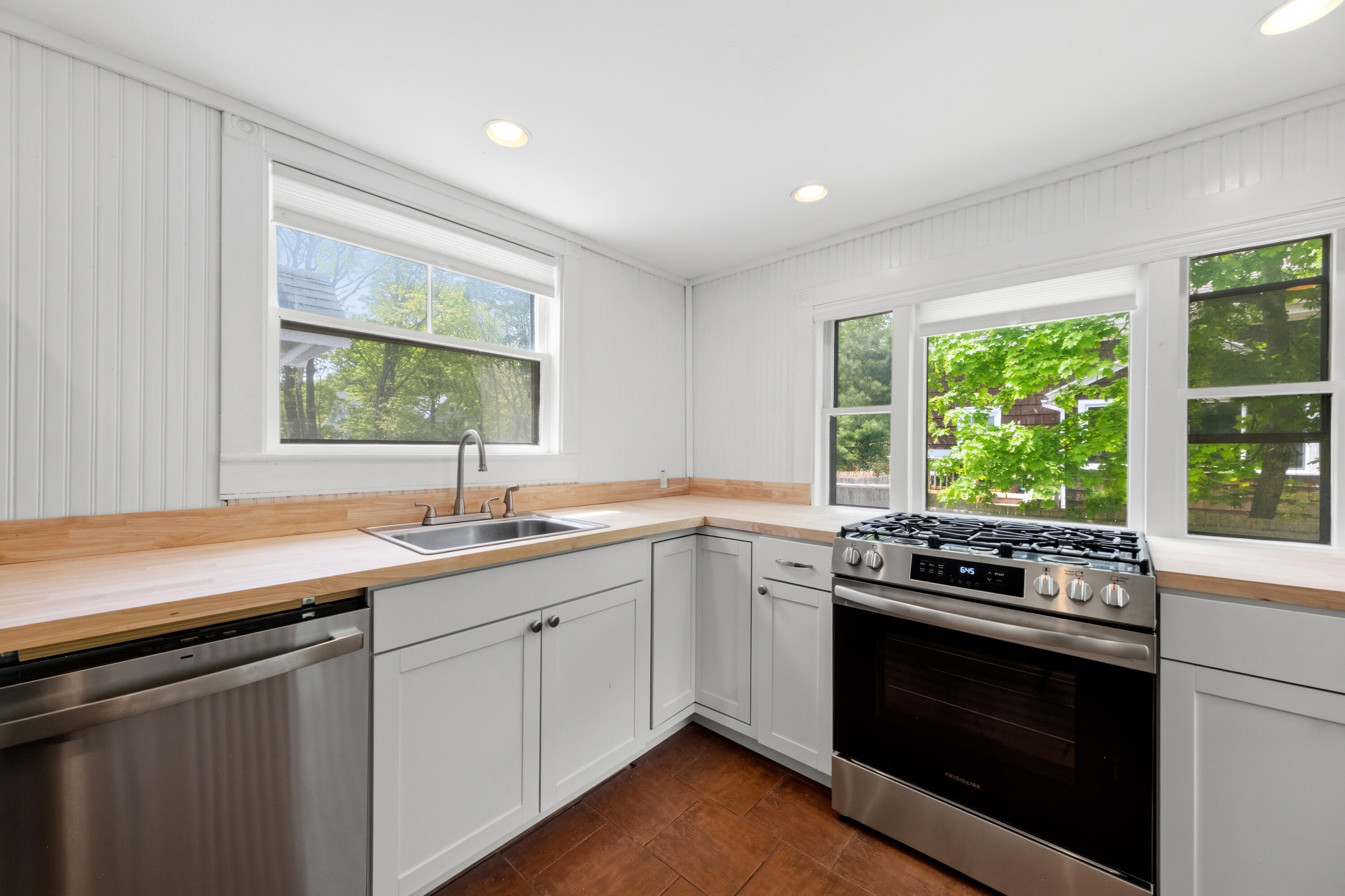 20 Chestnut Street Property Photo 14