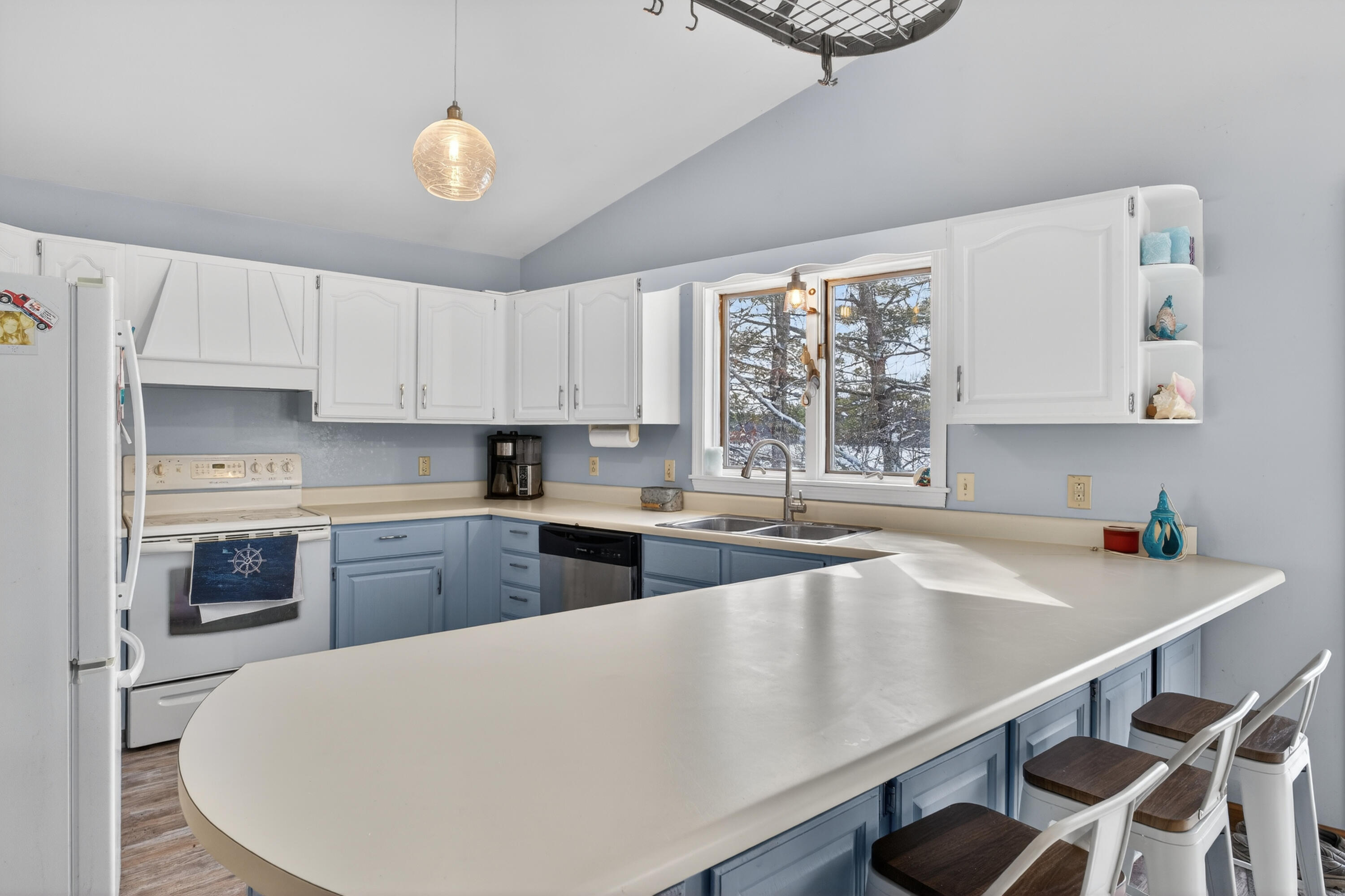 87 Maple Ridge Drive Property Photo 17