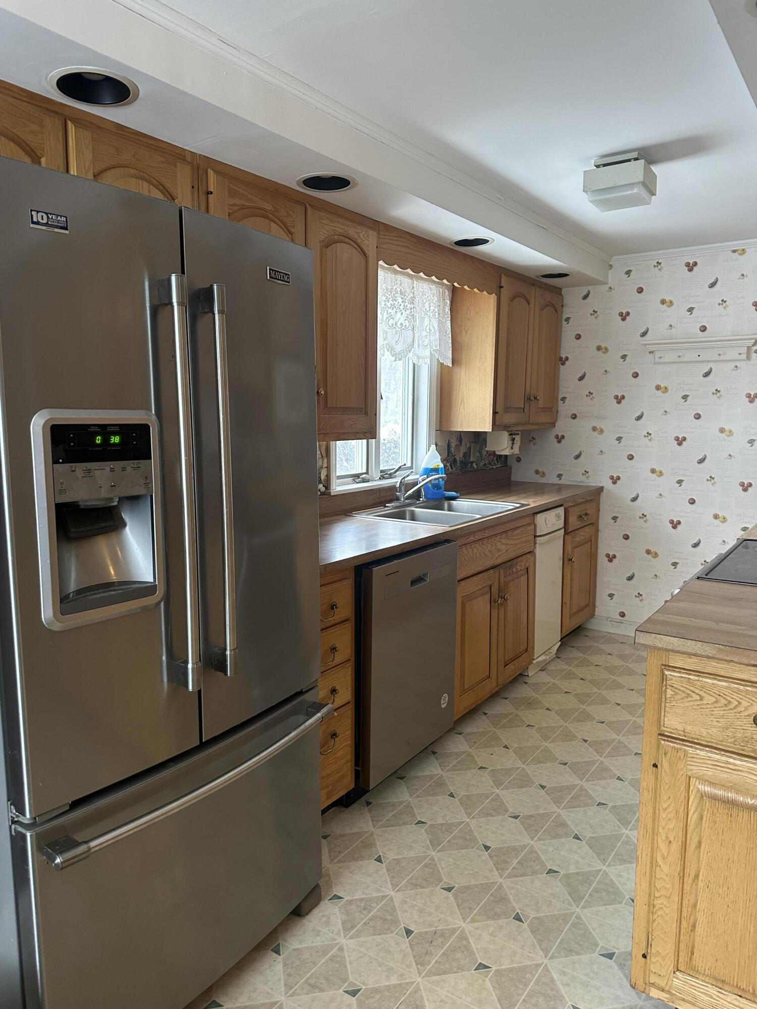 65 North Street Property Photo 12