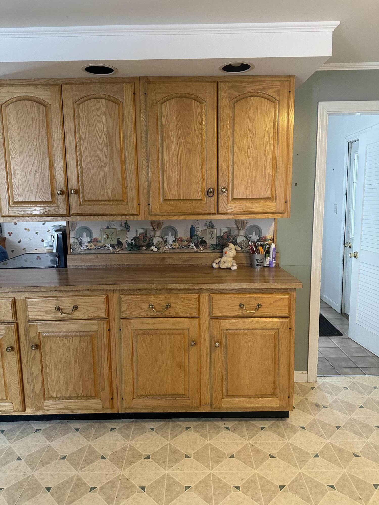 65 North Street Property Photo 14