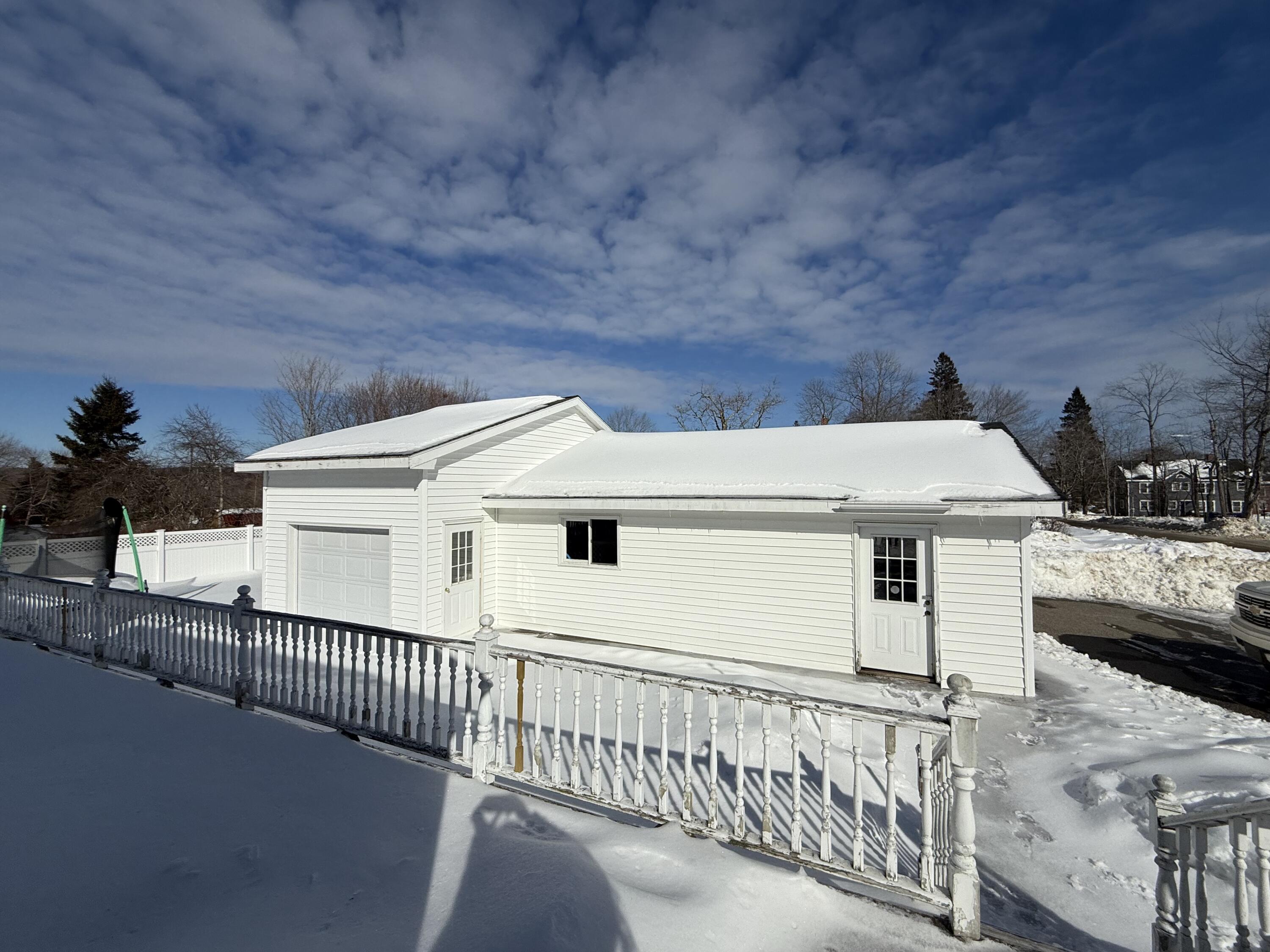 65 North Street Property Photo 36