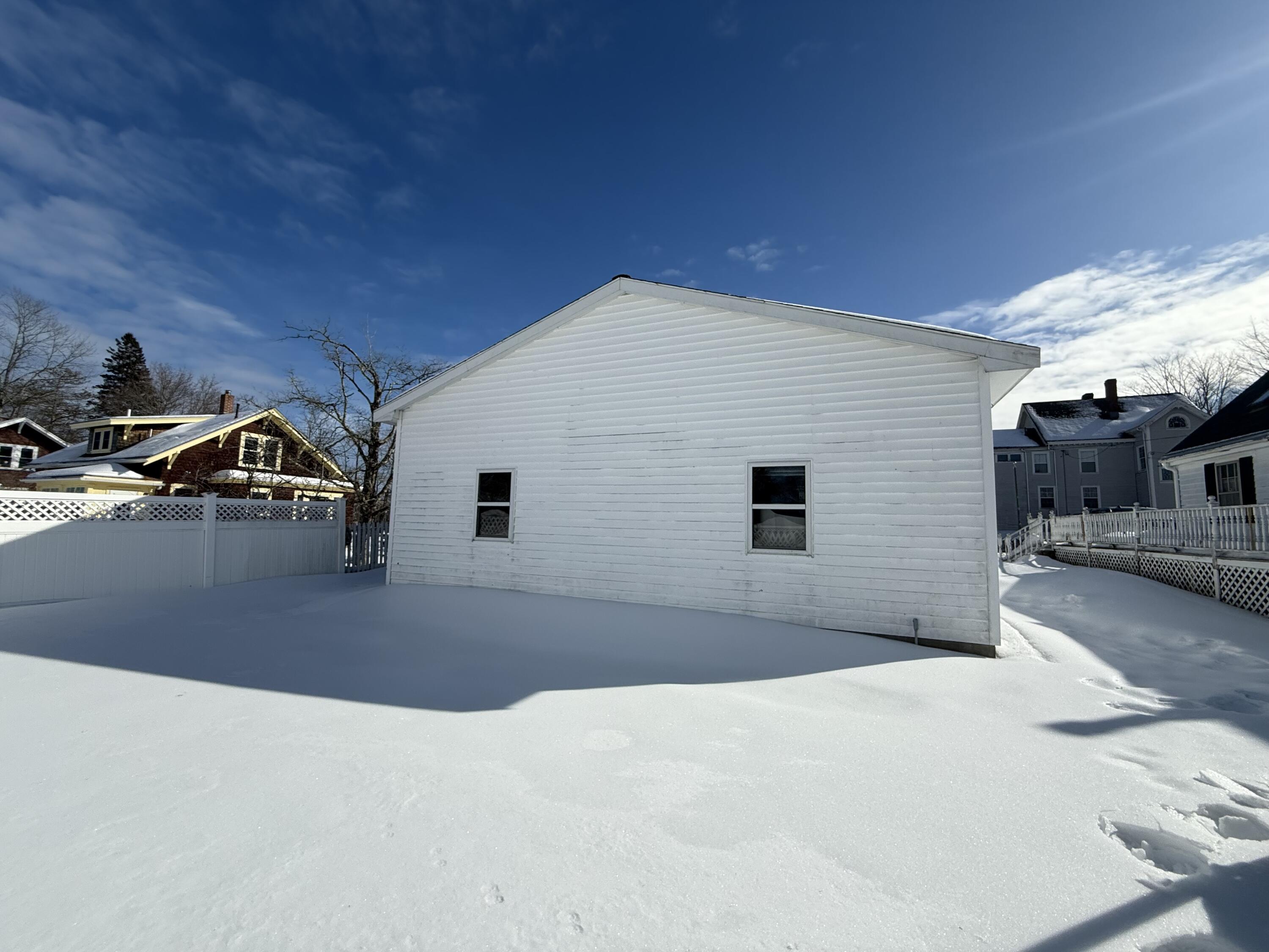 65 North Street Property Photo 40
