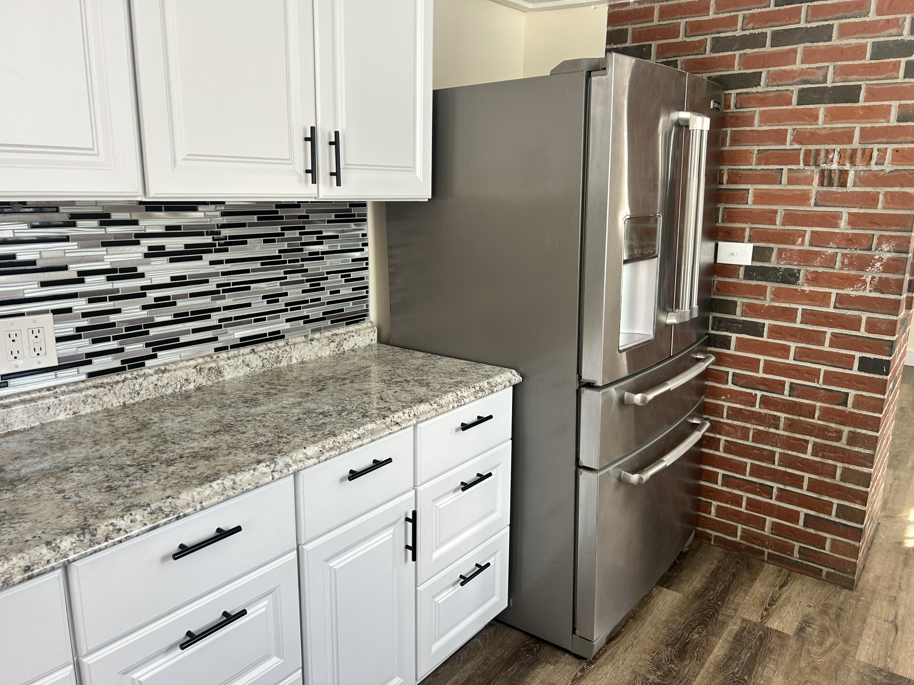 7 Washington Street Property Photo 9