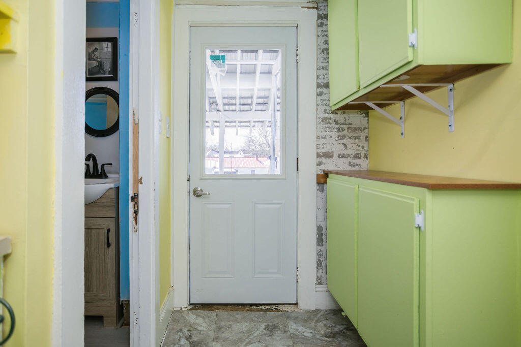 27 Windsor Street Property Photo 2