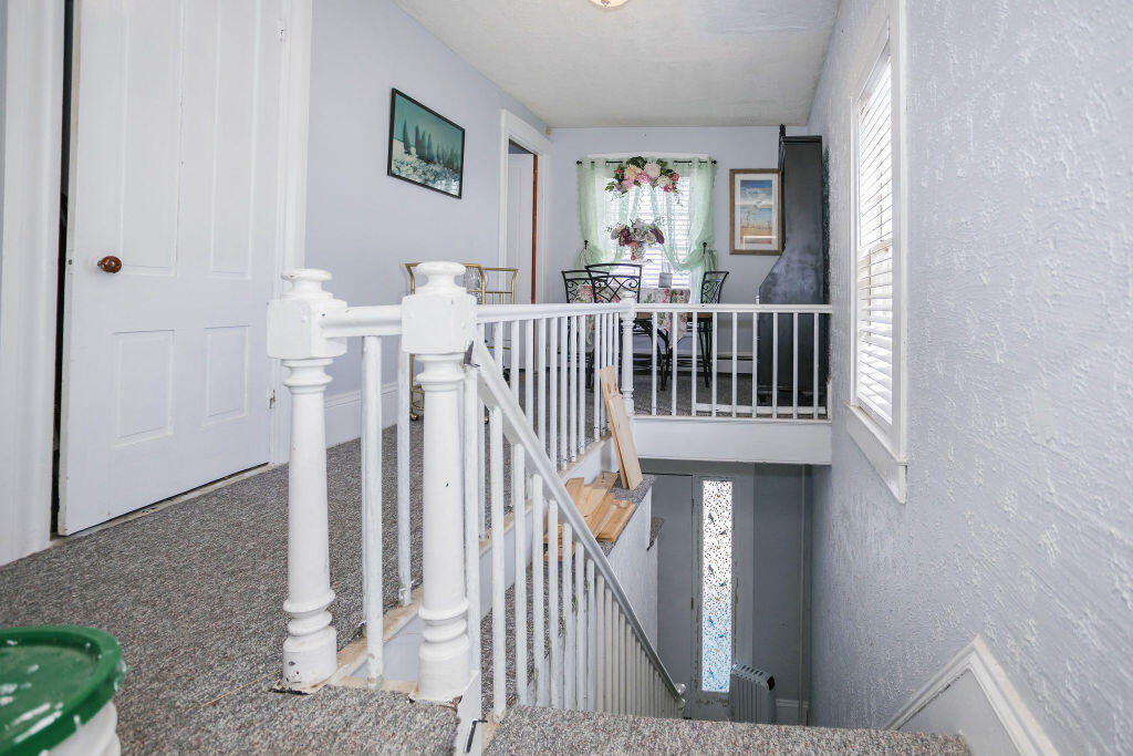 27 Windsor Street Property Photo 17