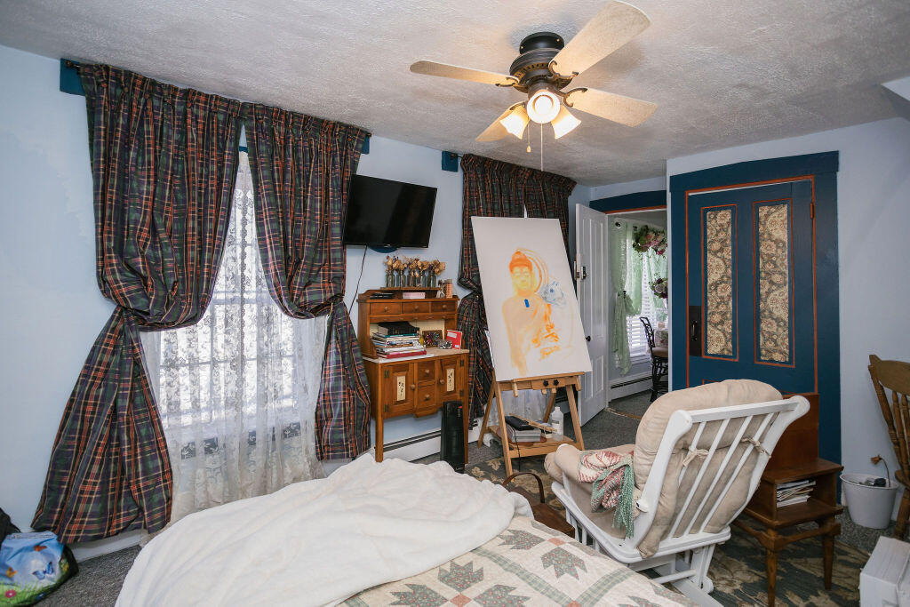 27 Windsor Street Property Photo 25