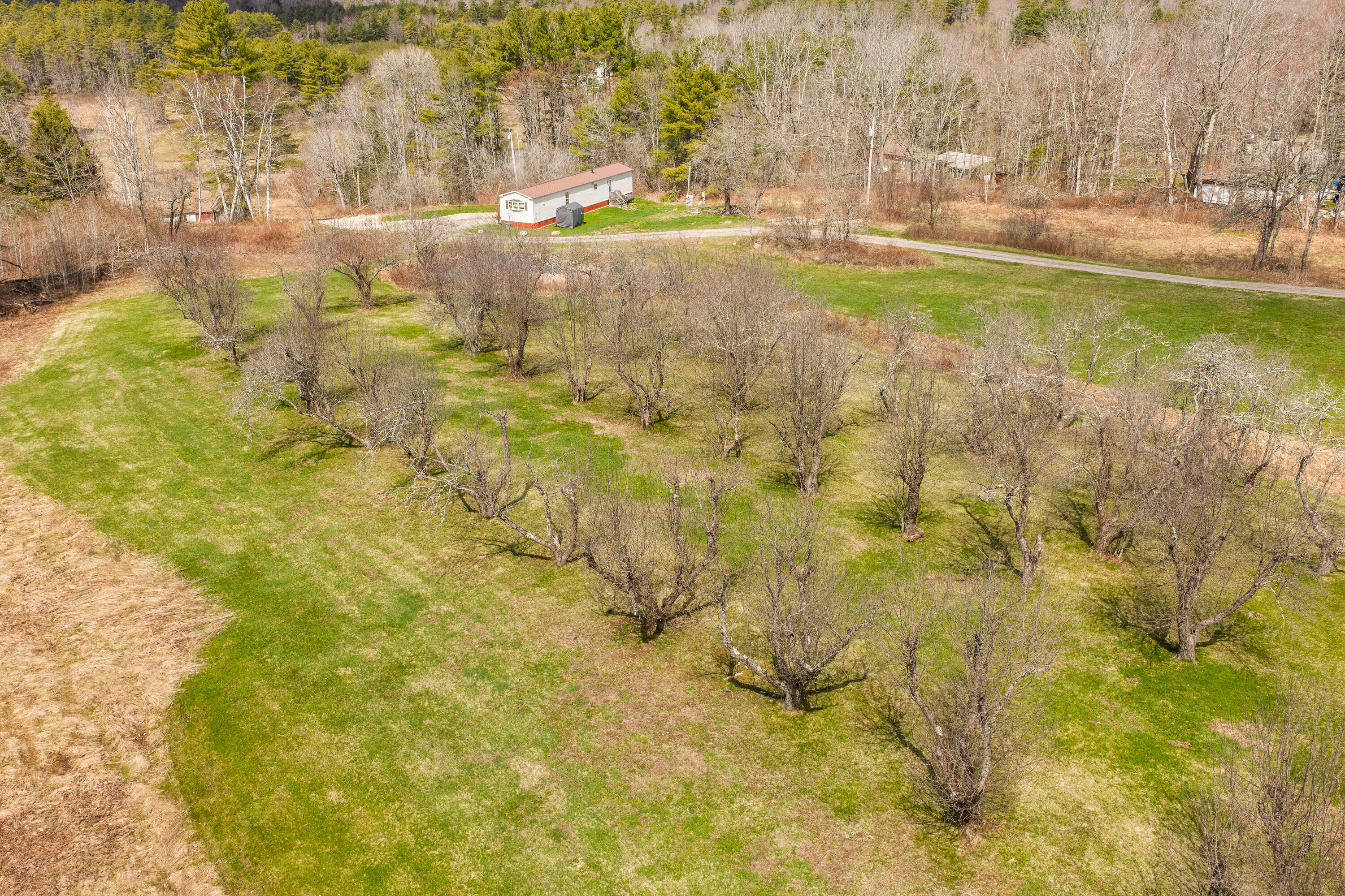 704 Gardiner Road Property Photo 14