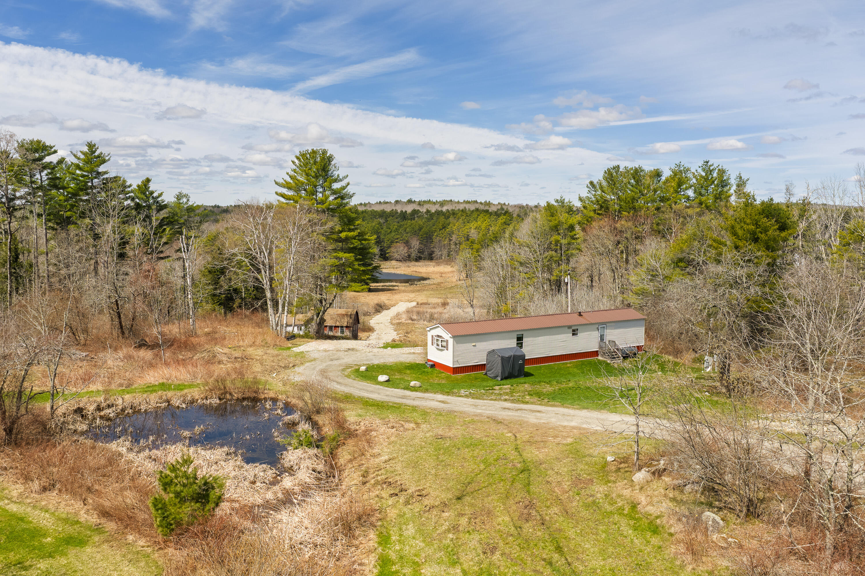 704 Gardiner Road Property Photo 17