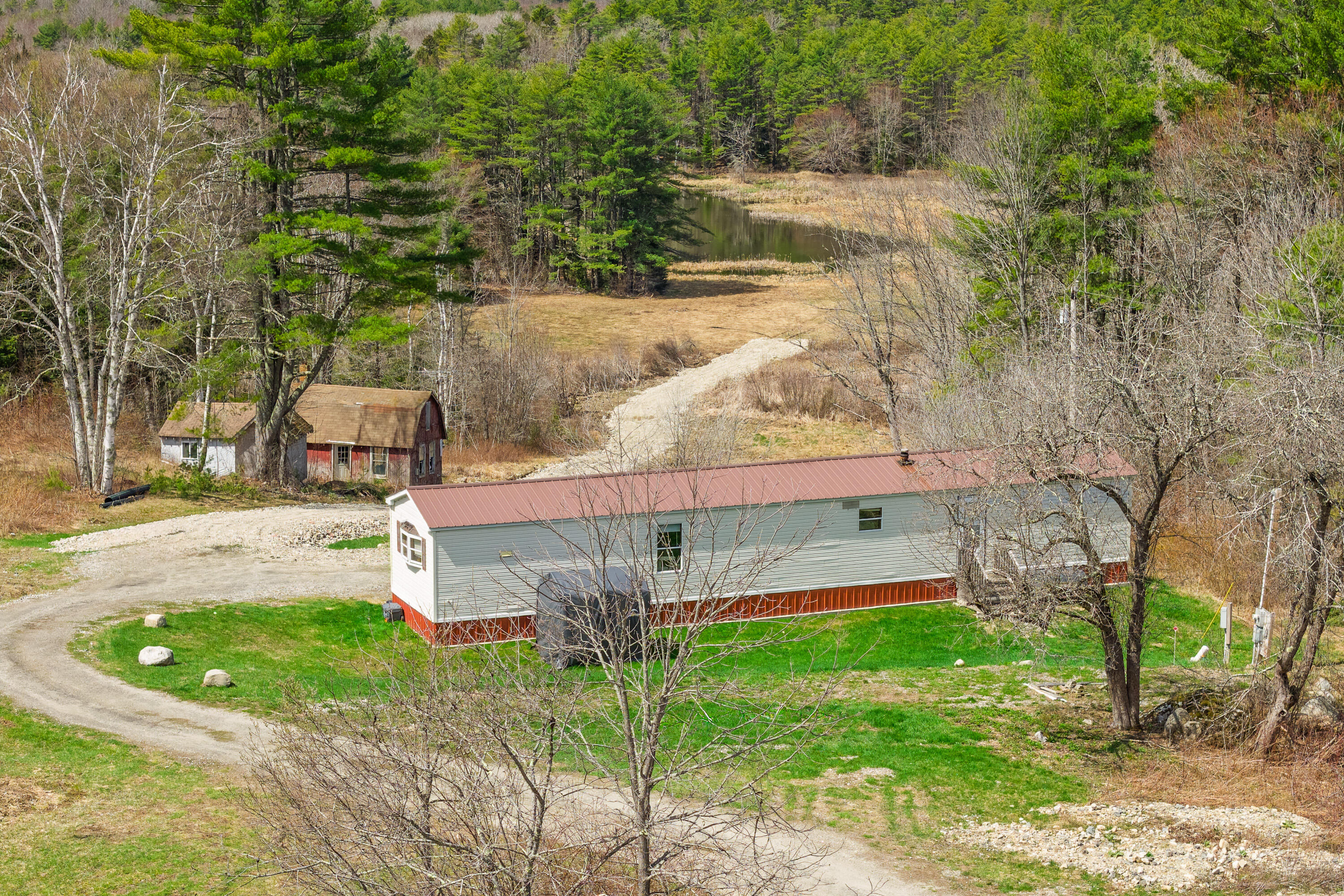 704 Gardiner Road Property Photo 18