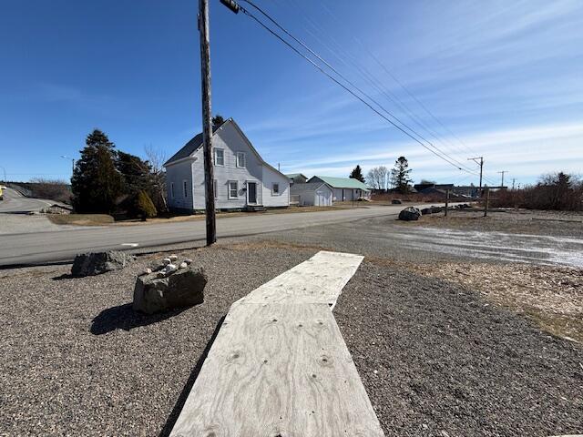 53 Pleasant Street Property Photo 15