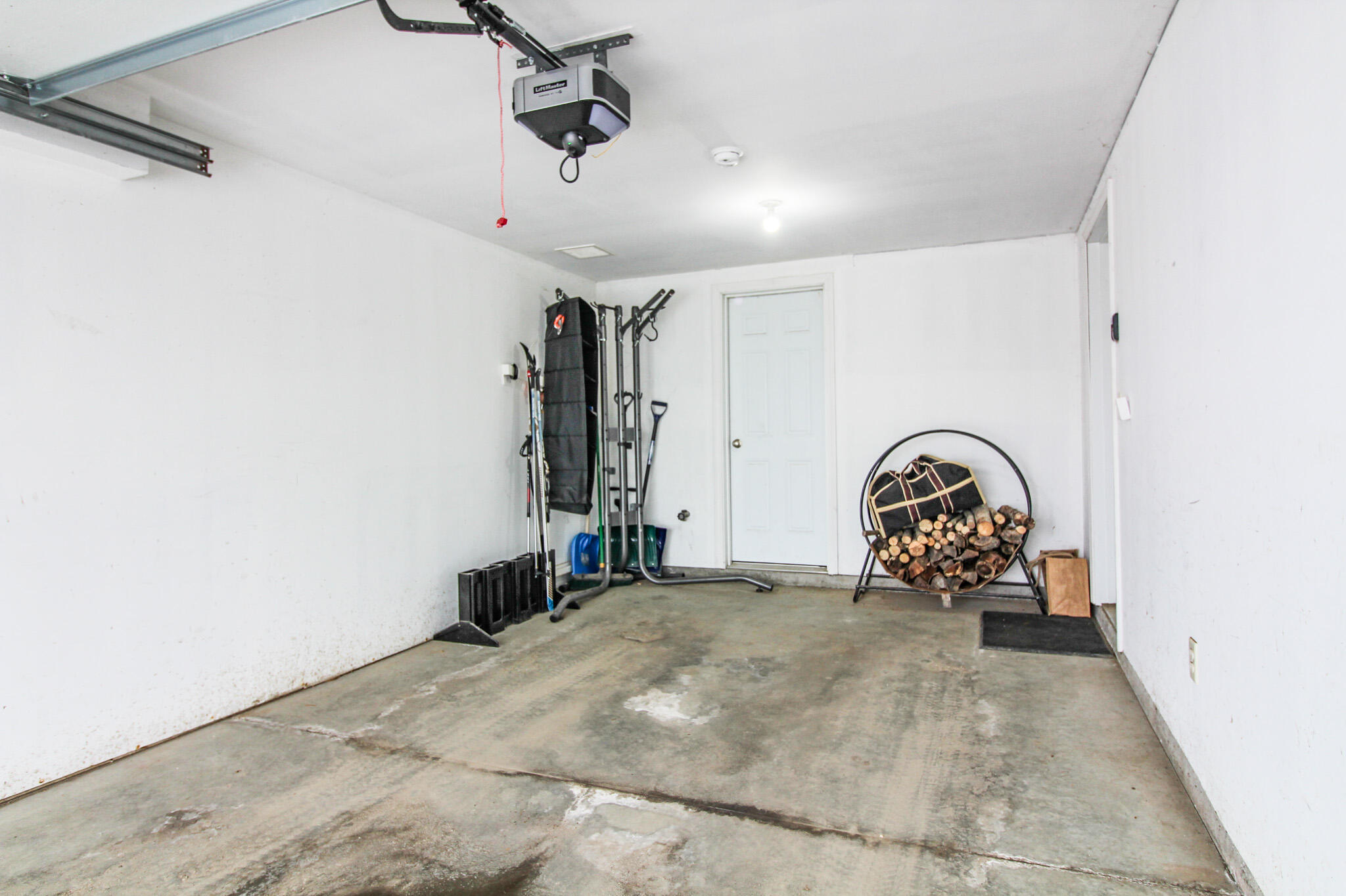 135 Vernon Street 1c Property Photo 5