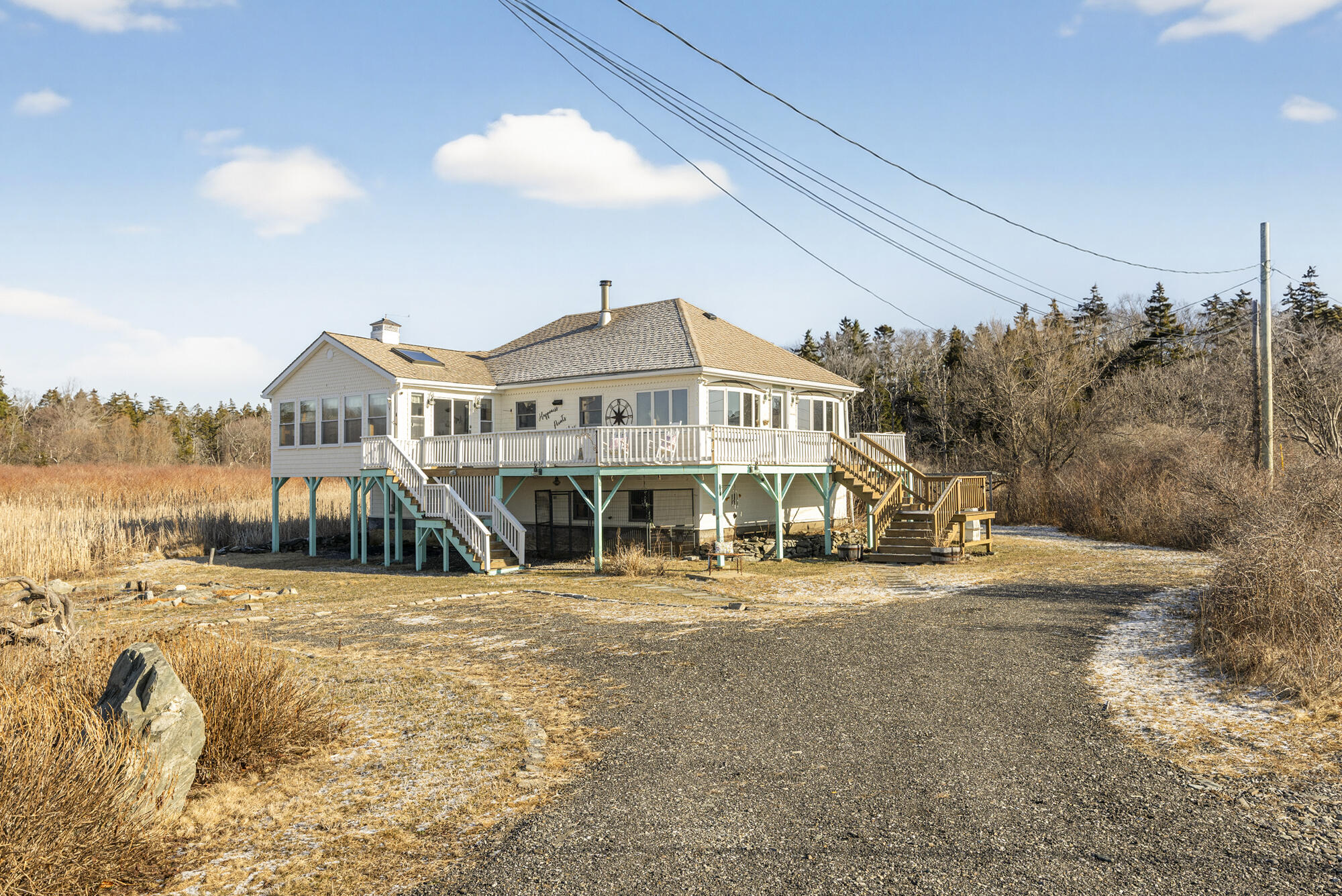 252 Seashore Avenue Property Photo 5