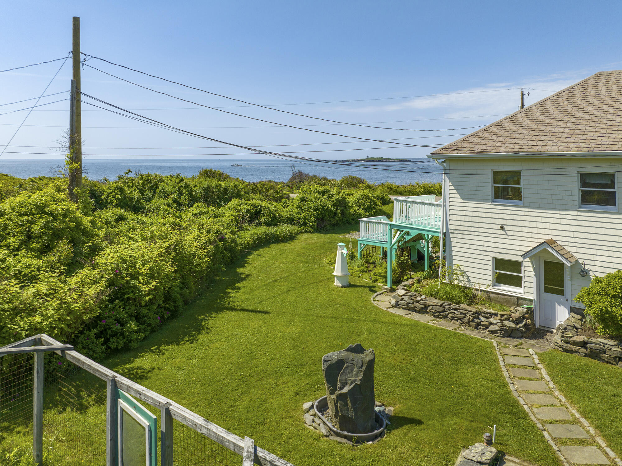 252 Seashore Avenue Property Photo 7