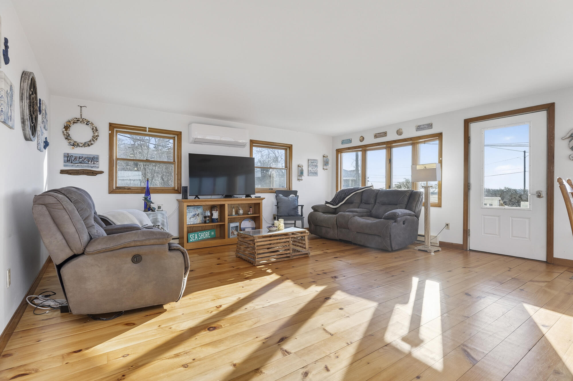 252 Seashore Avenue Property Photo 18