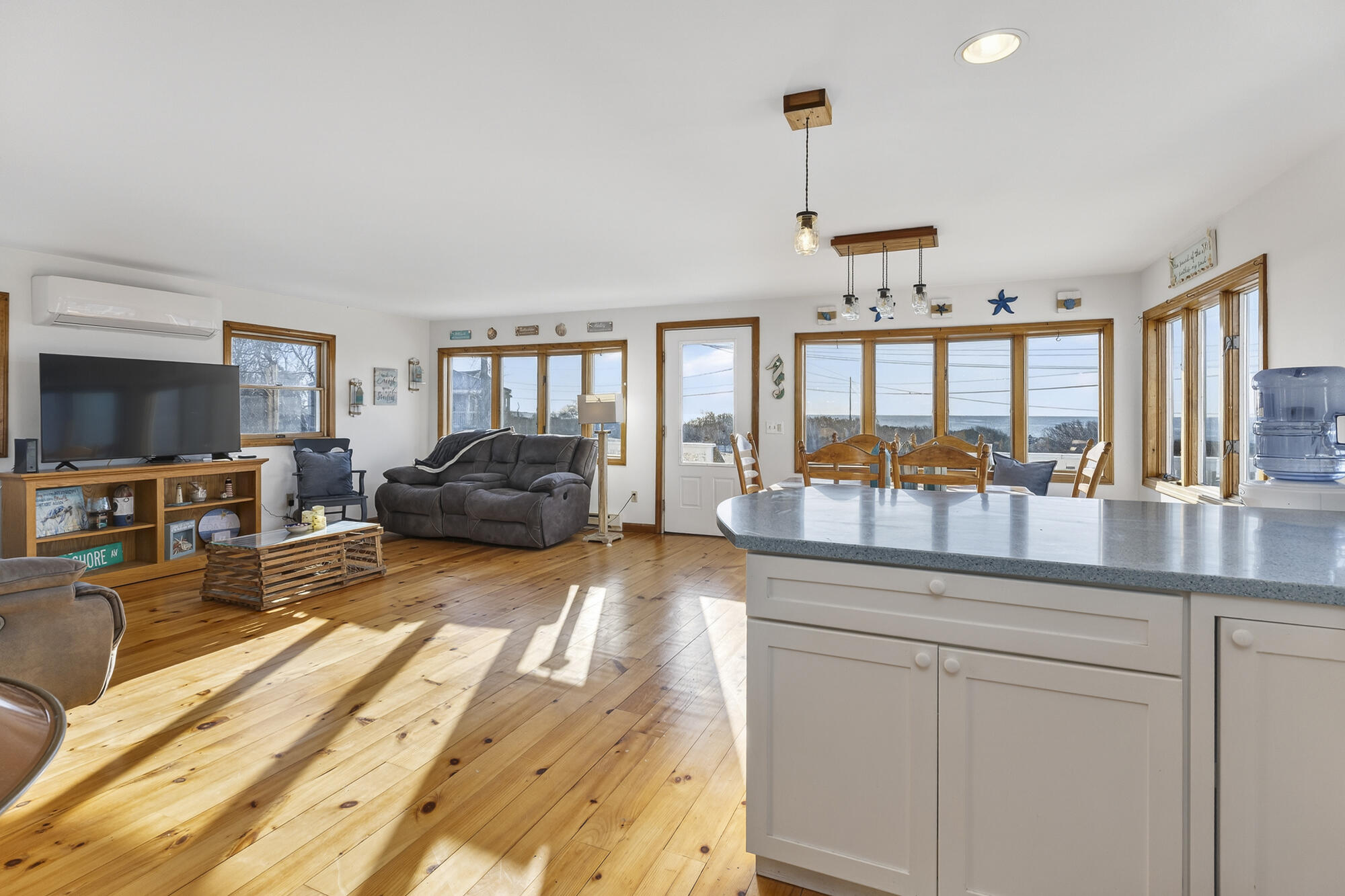 252 Seashore Avenue Property Photo 19
