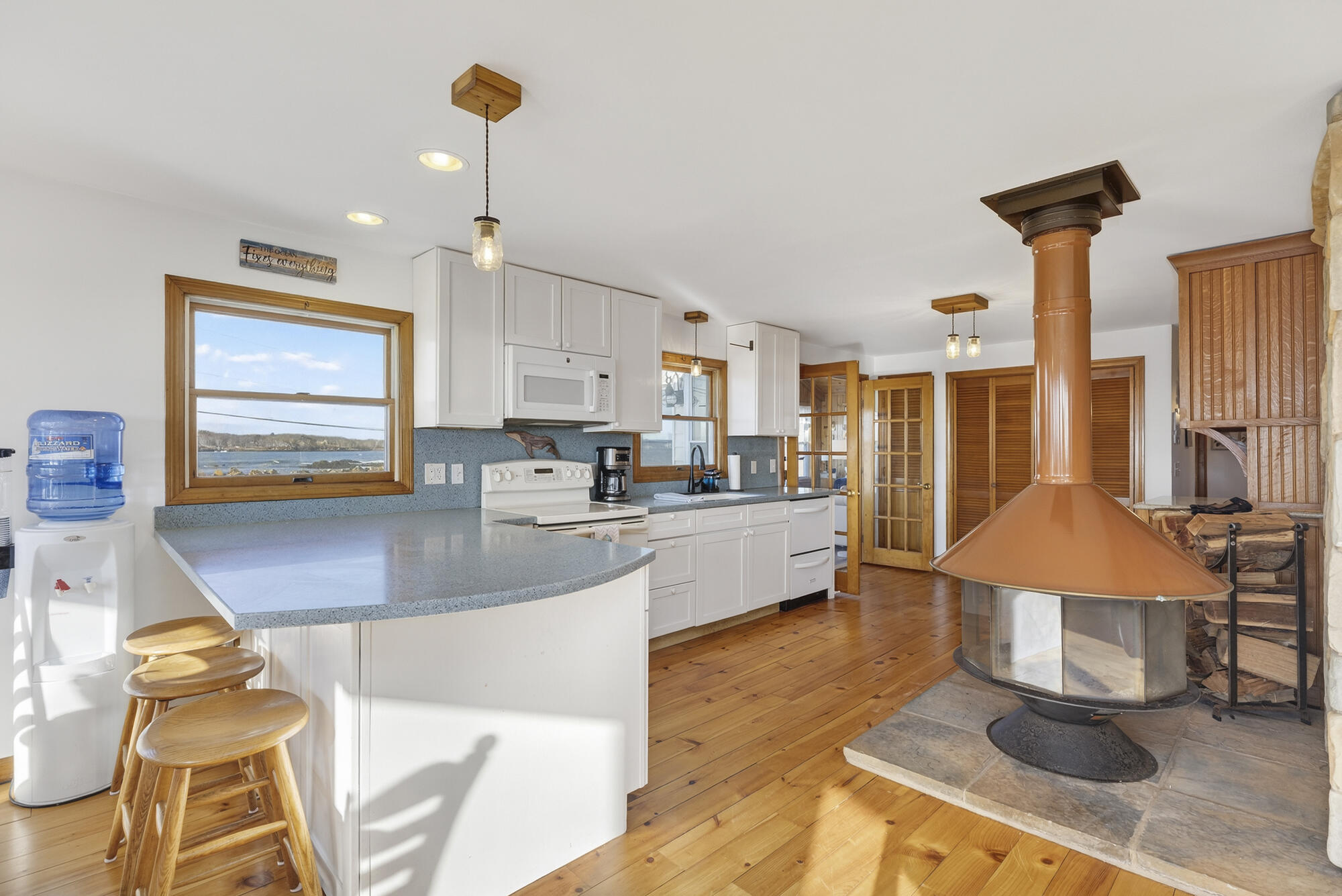 252 Seashore Avenue Property Photo 21