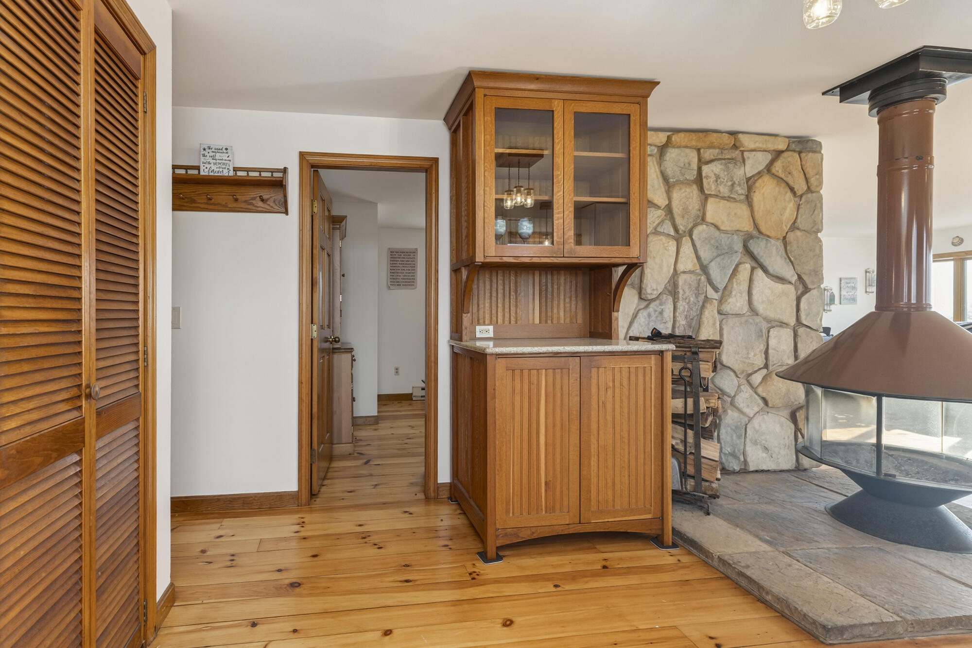 252 Seashore Avenue Property Photo 31