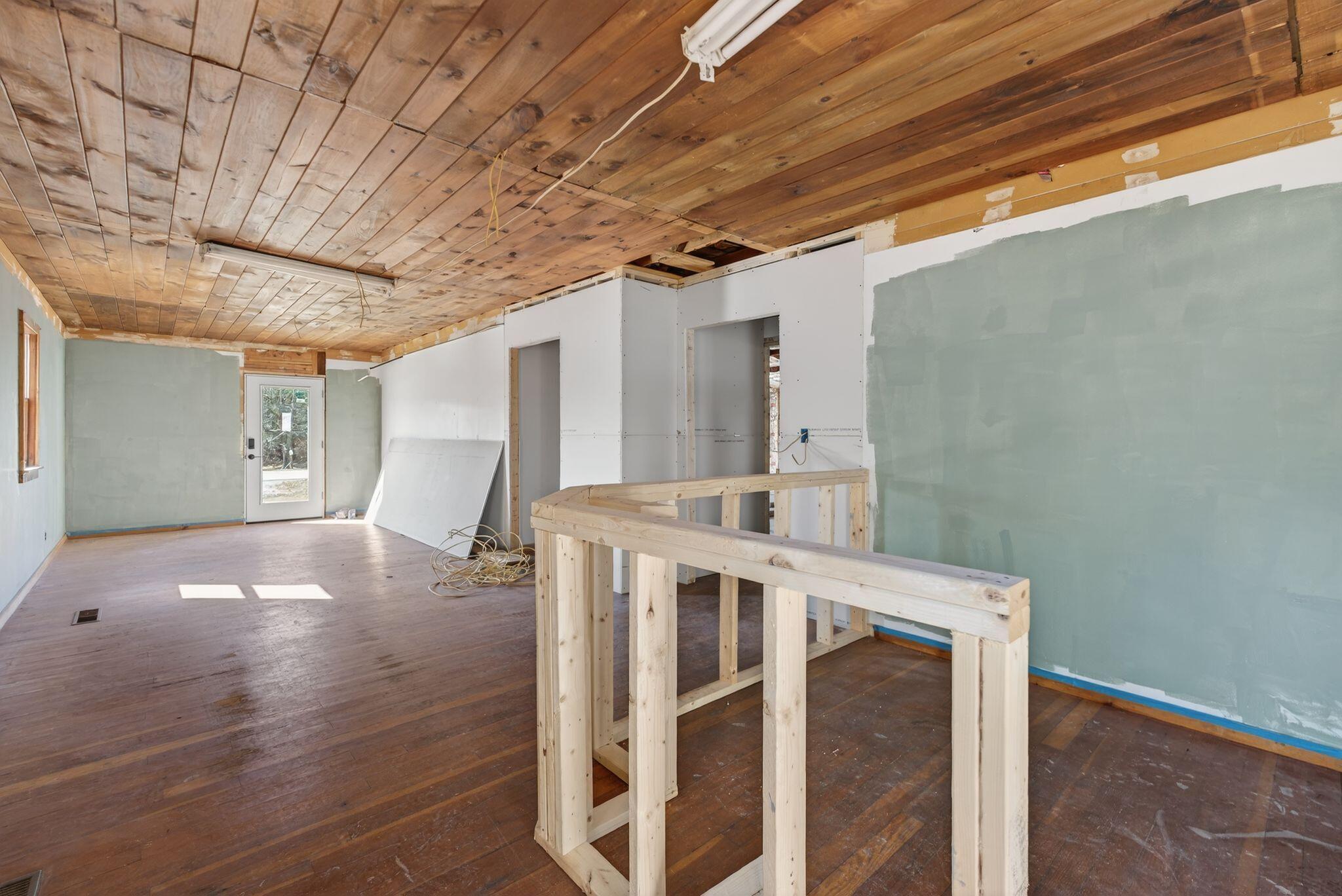 127 Gardiner Road Property Photo 8