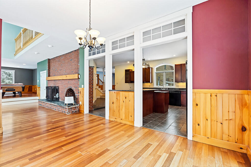 1194 Mercer Road Property Photo 12