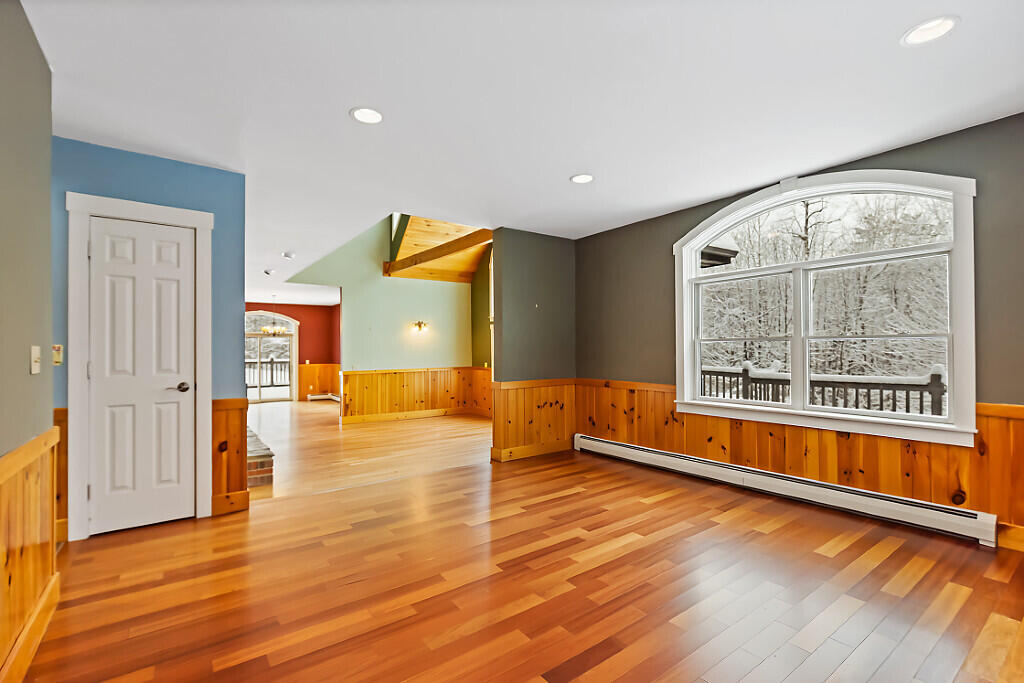 1194 Mercer Road Property Photo 19