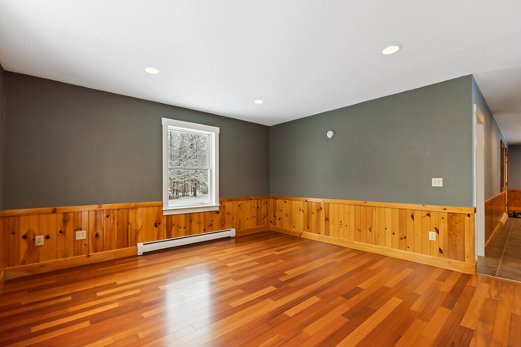 1194 Mercer Road Property Photo 23