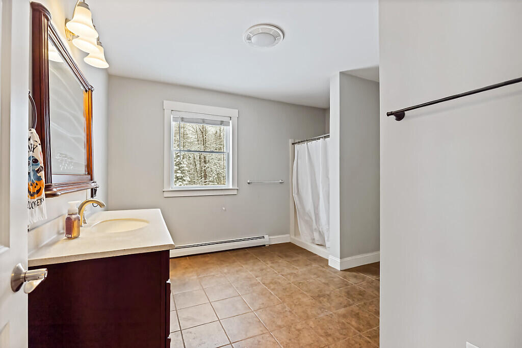 1194 Mercer Road Property Photo 25